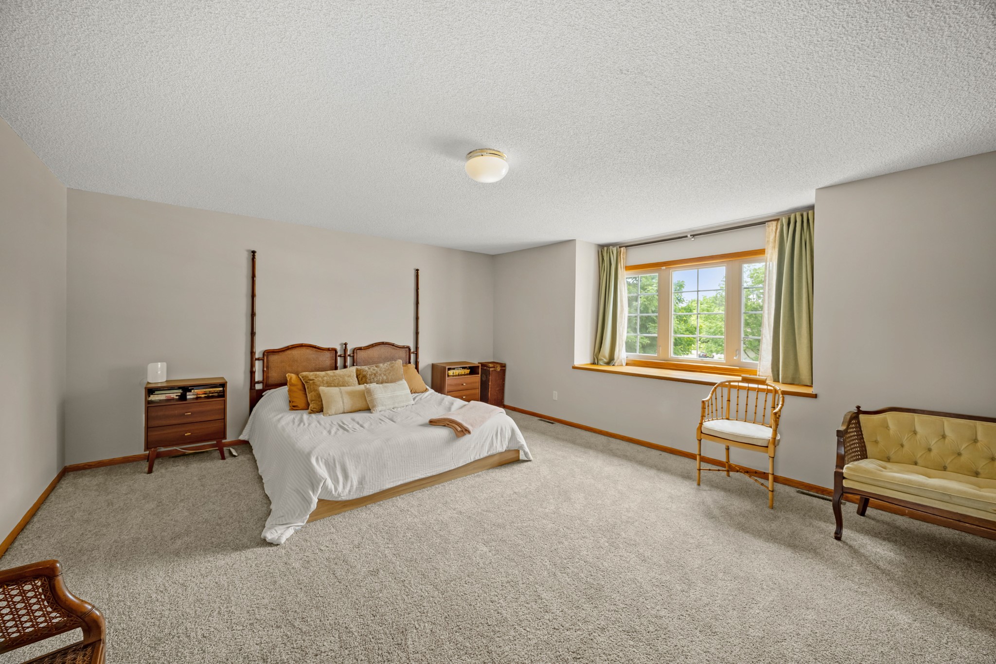 9217 Ridgeview Drive Property Photo 15