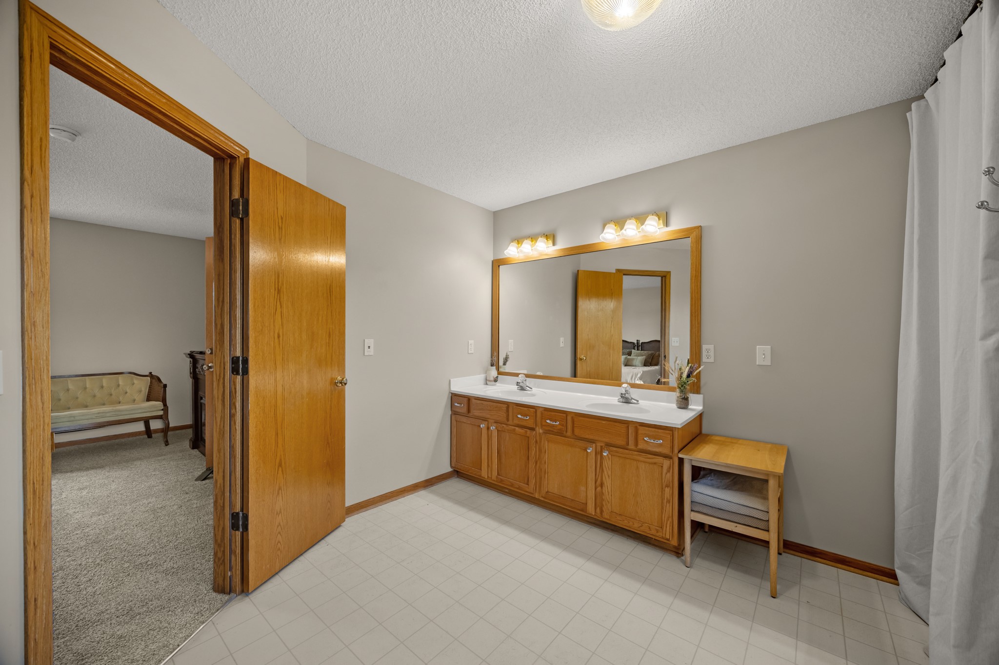 9217 Ridgeview Drive Property Photo 18