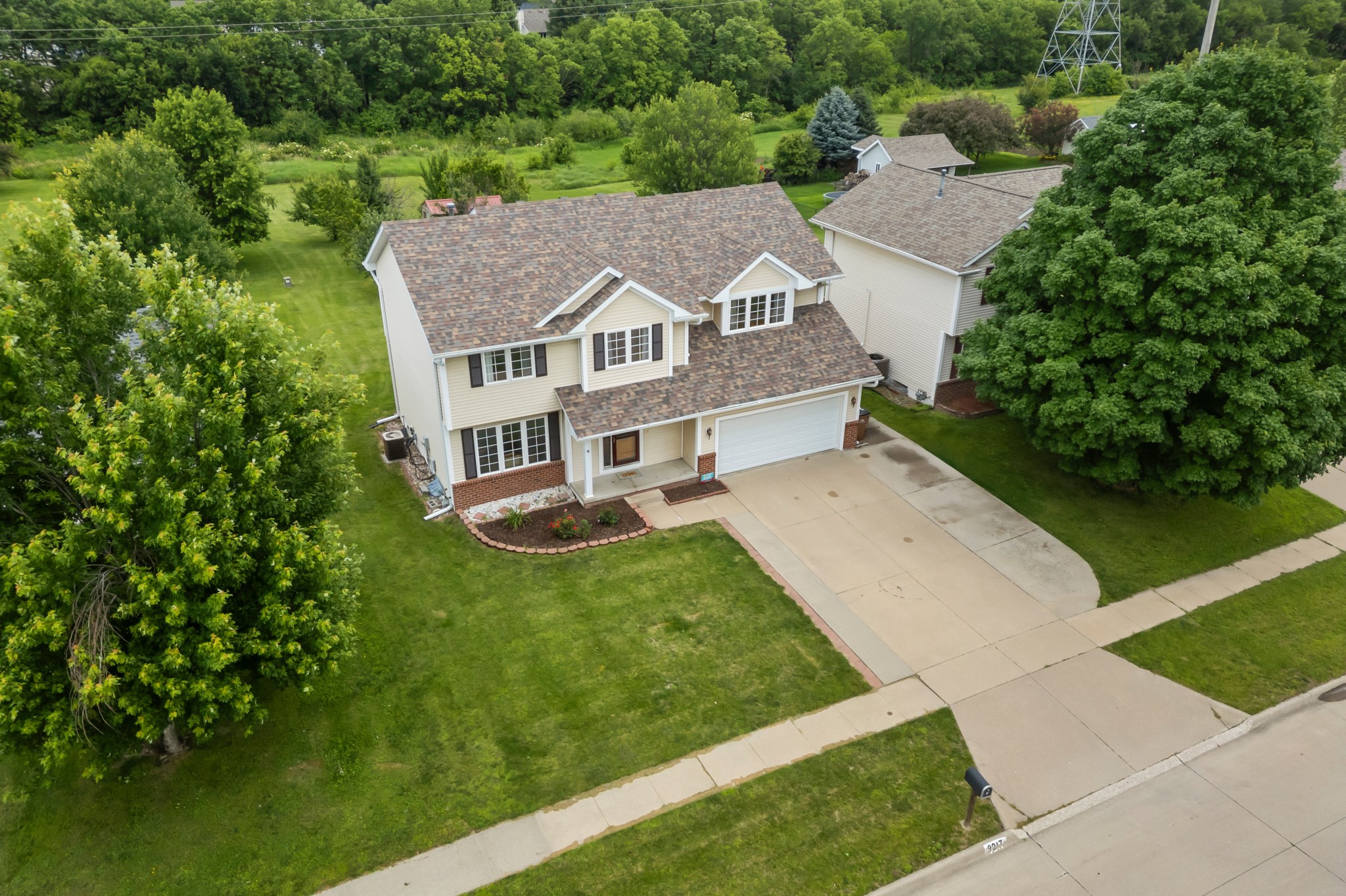 9217 Ridgeview Drive Property Photo 32