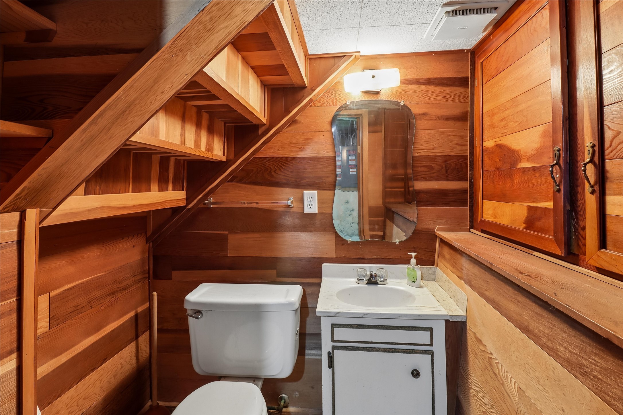 3917 11th Street Property Photo 15
