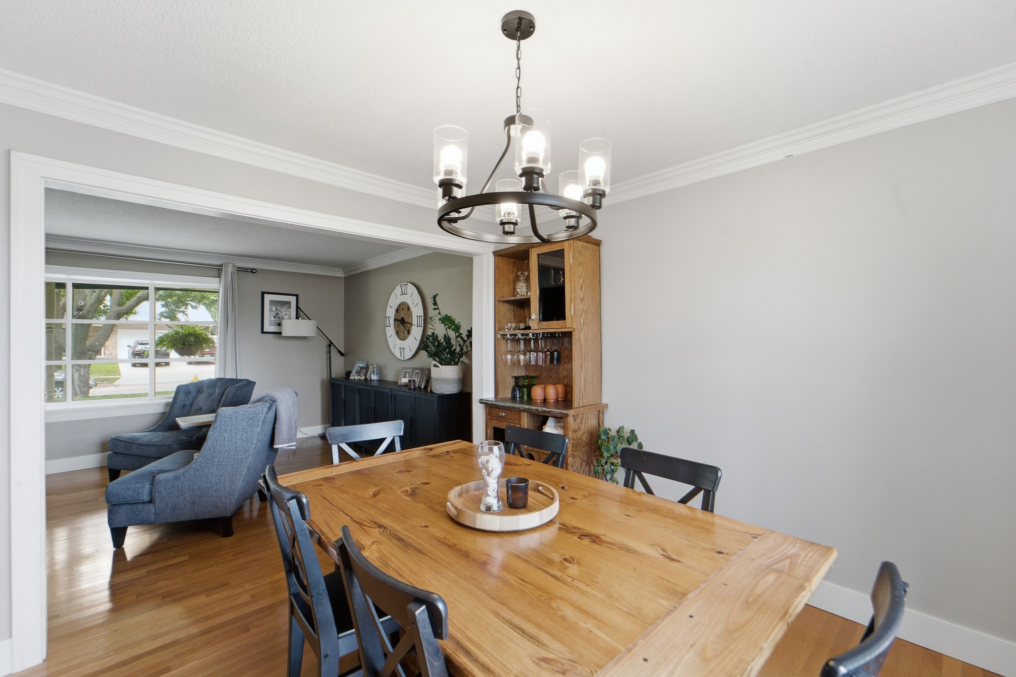 2104 Meadow Brook Drive Property Photo 8