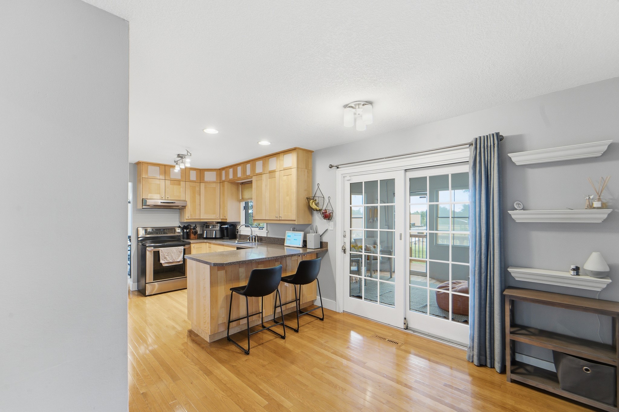 2104 Meadow Brook Drive Property Photo 13