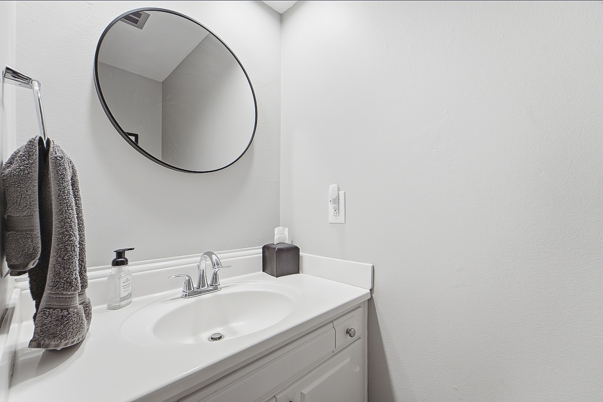 2104 Meadow Brook Drive Property Photo 15