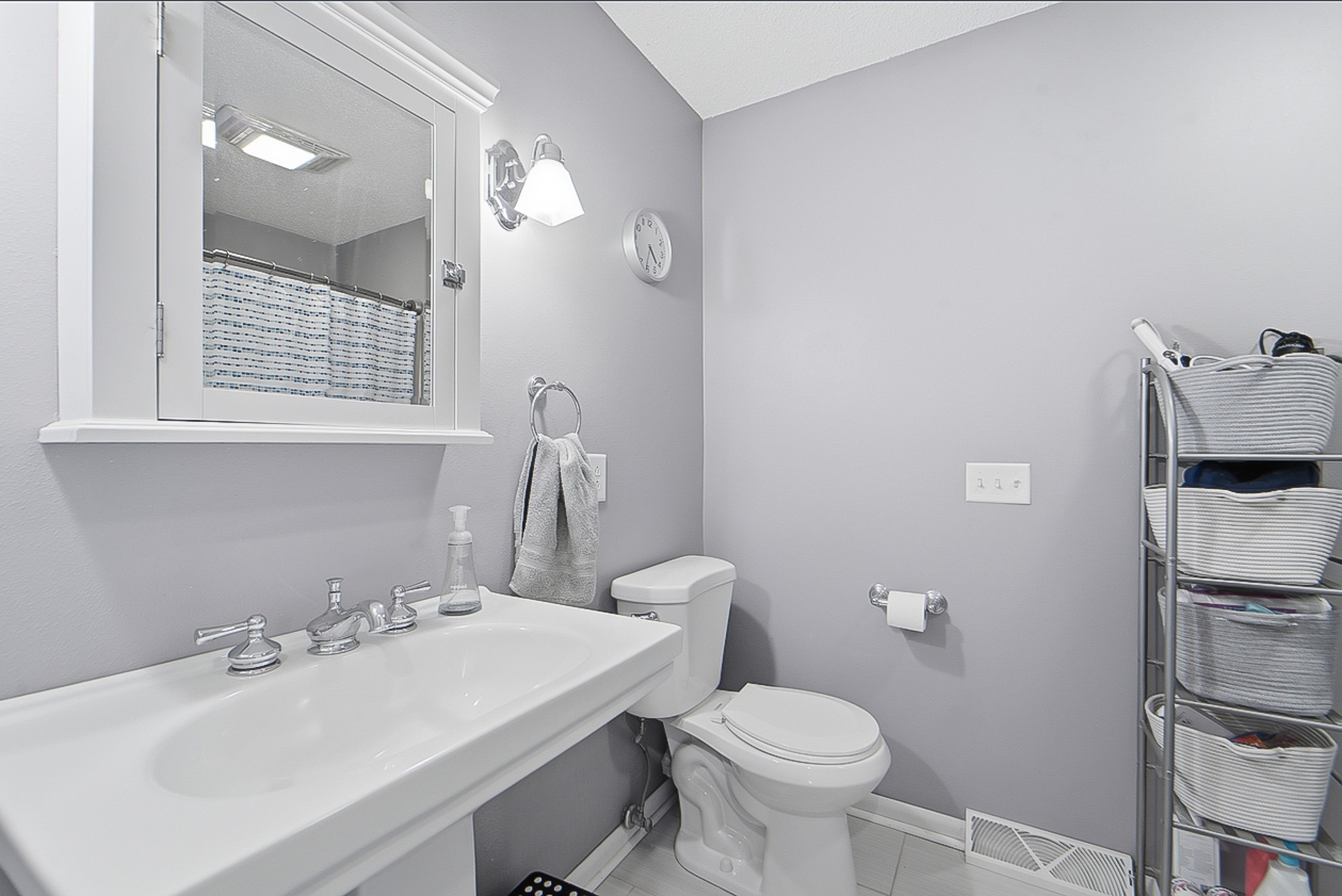 2104 Meadow Brook Drive Property Photo 17