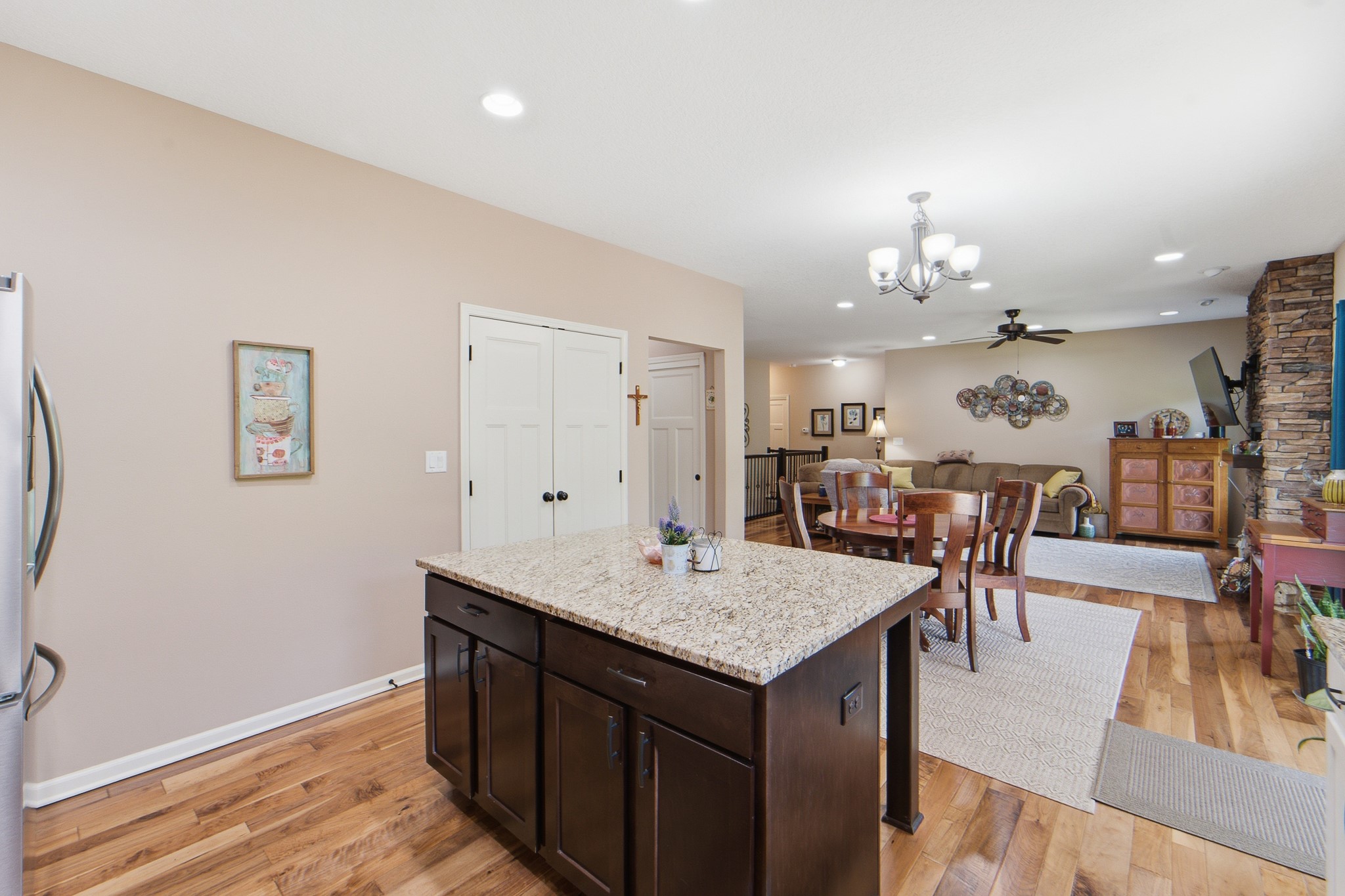 617 Timberview Drive Property Photo 11