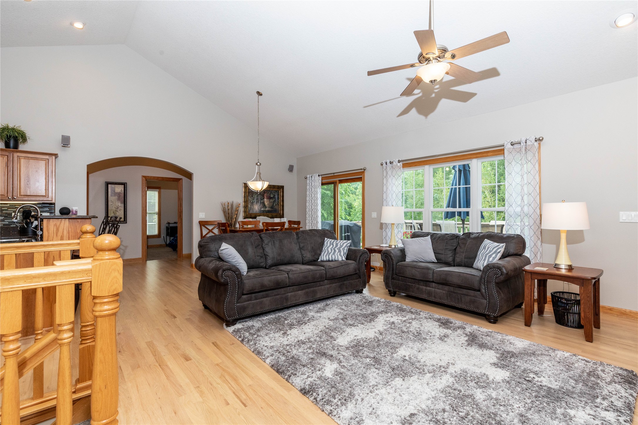 12307 Twana Drive Property Photo 3