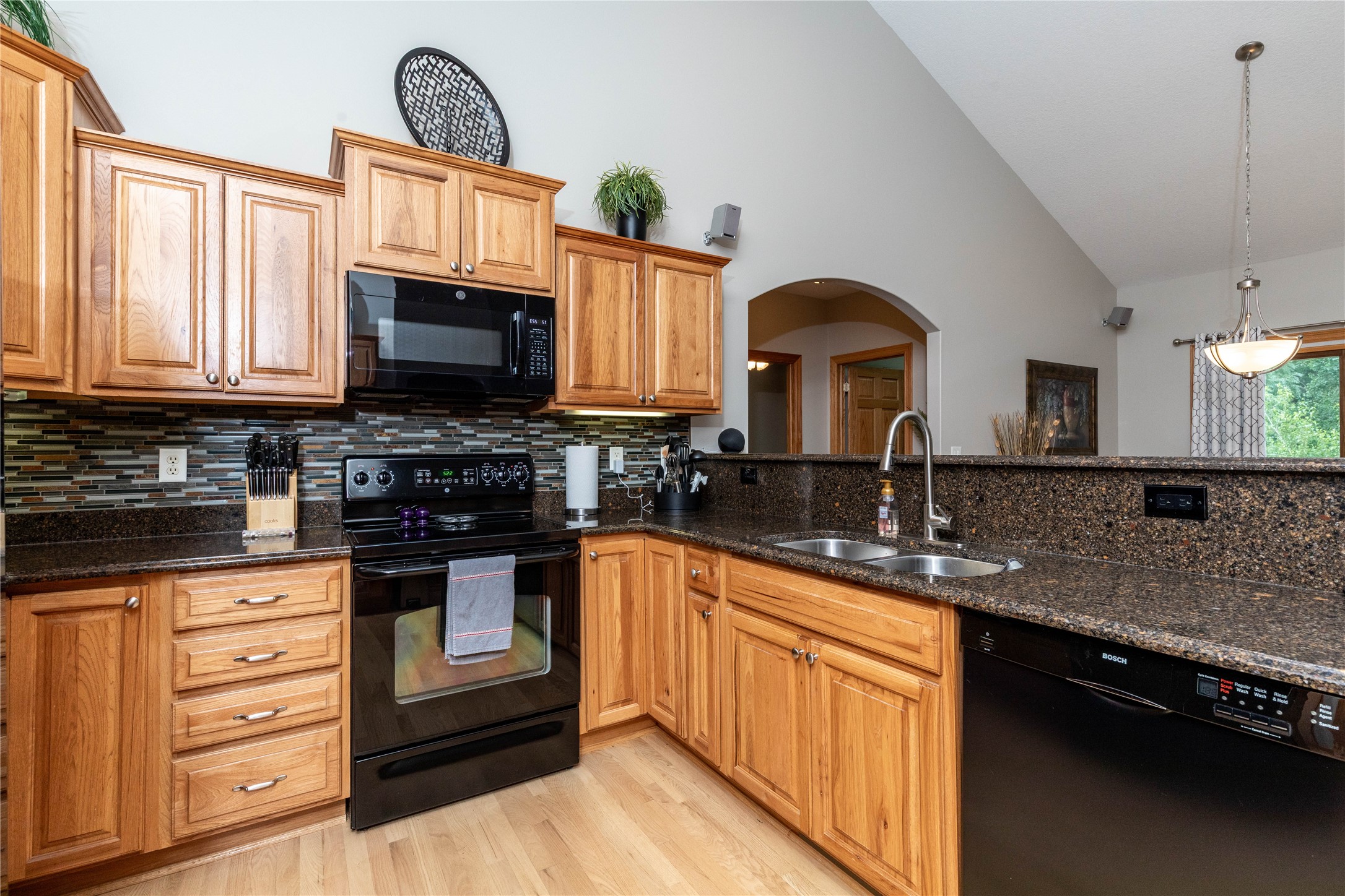 12307 Twana Drive Property Photo 11