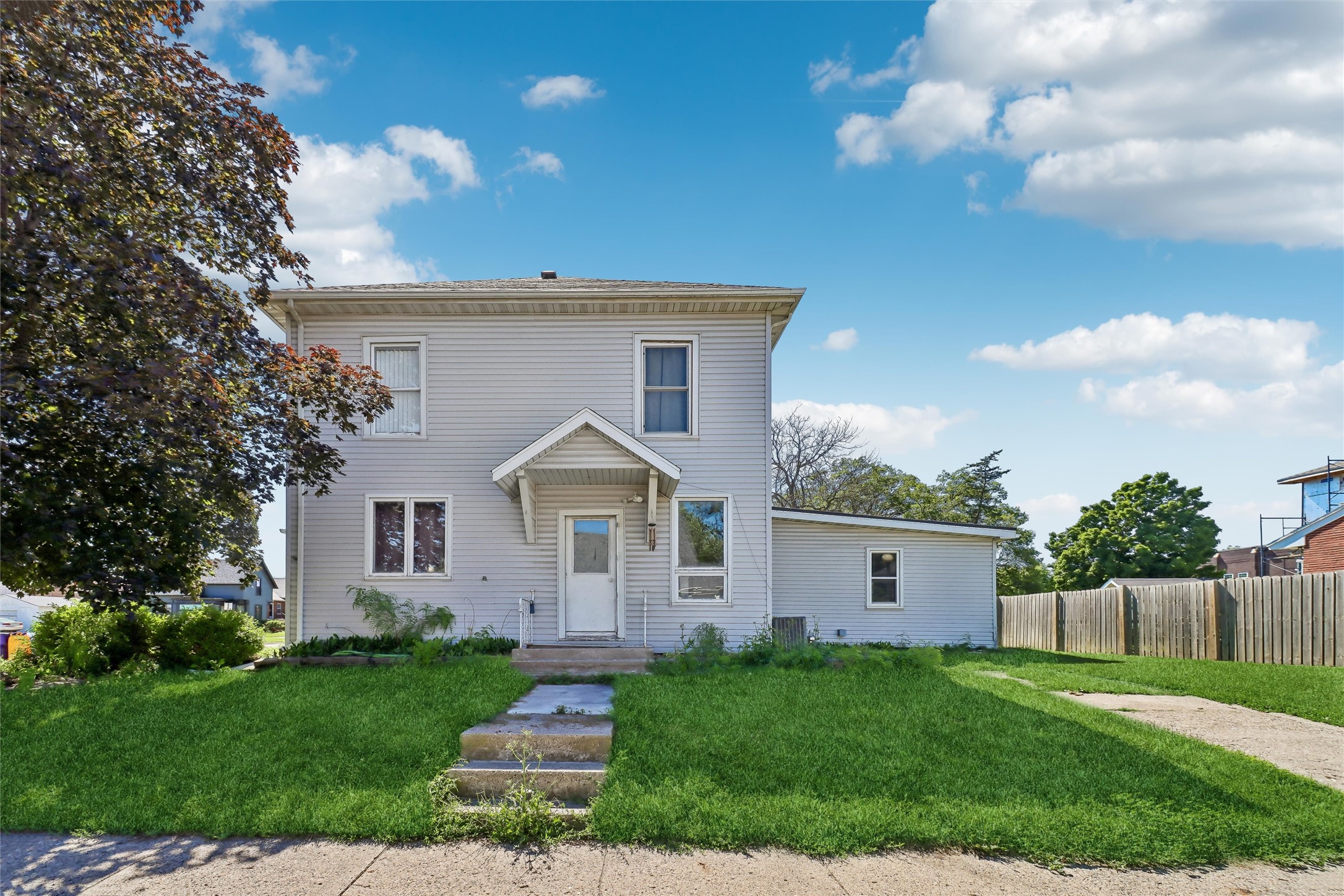 100 W Boston Avenue Property Photo 1