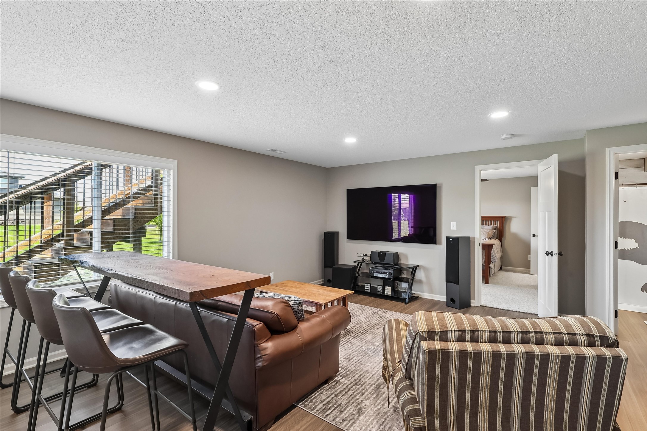 575 Ne Brookshire Drive Property Photo 17