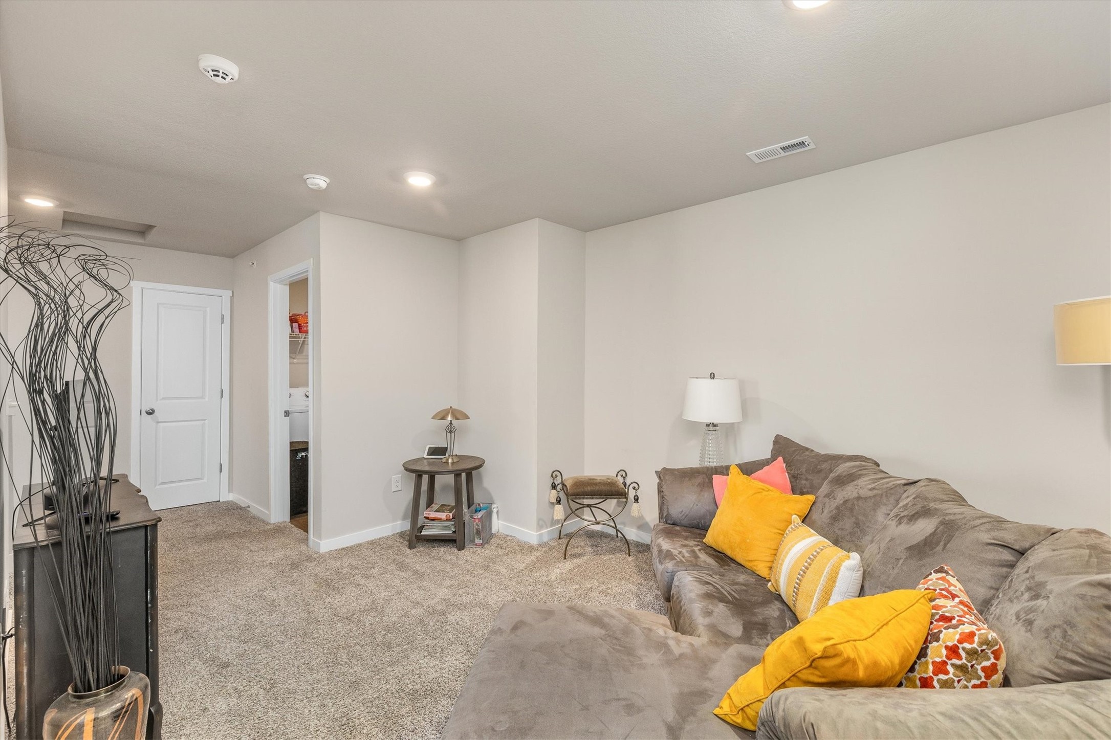 9536 Capstone Court Property Photo 19