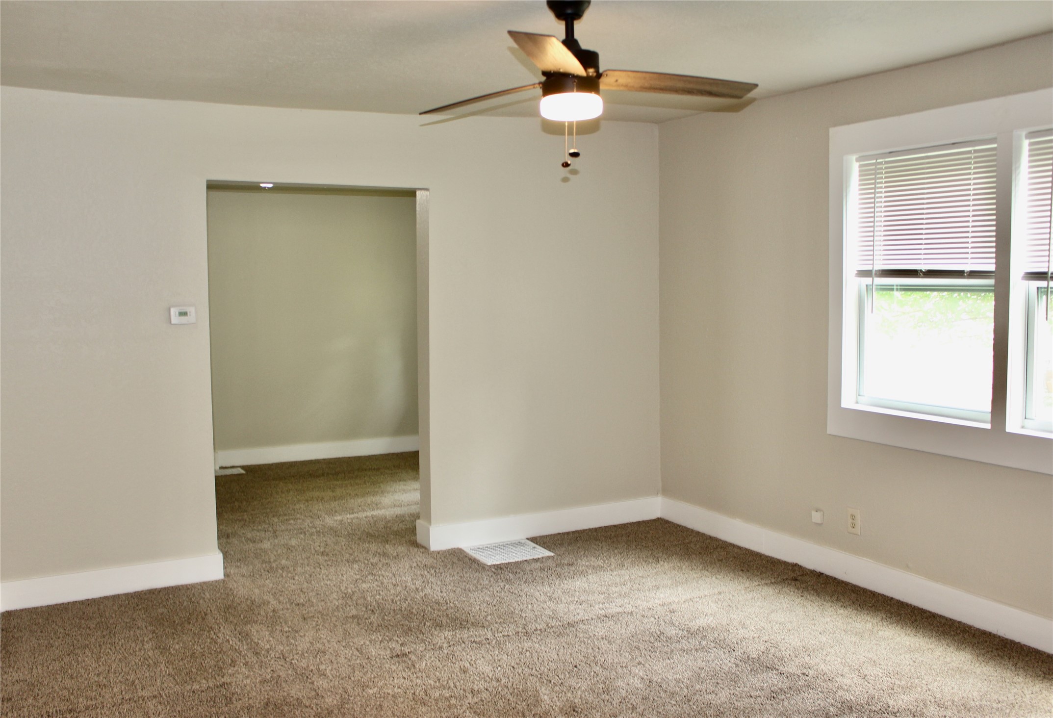 1416 Crawford Street Property Photo 6