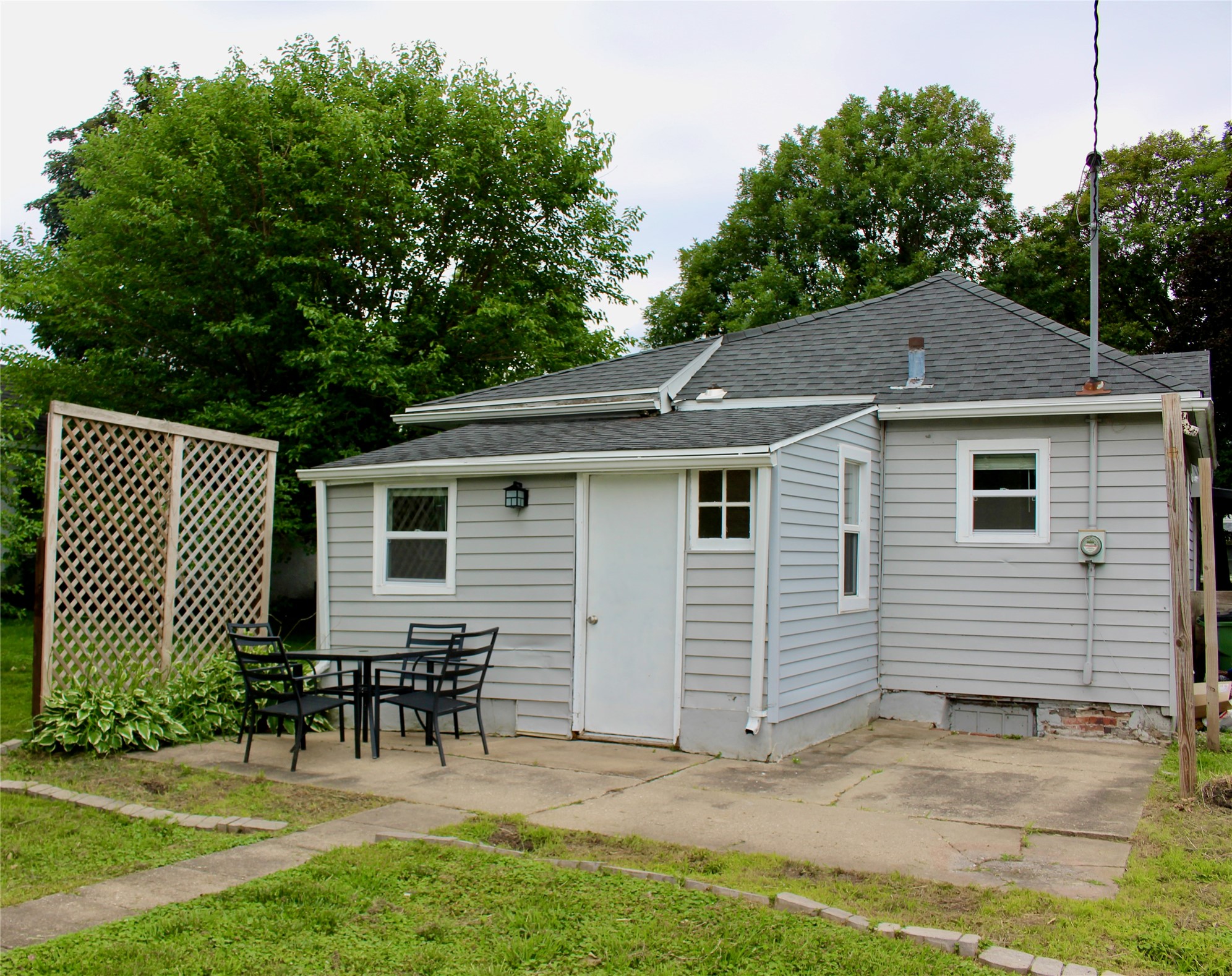 1416 Crawford Street Property Photo 33