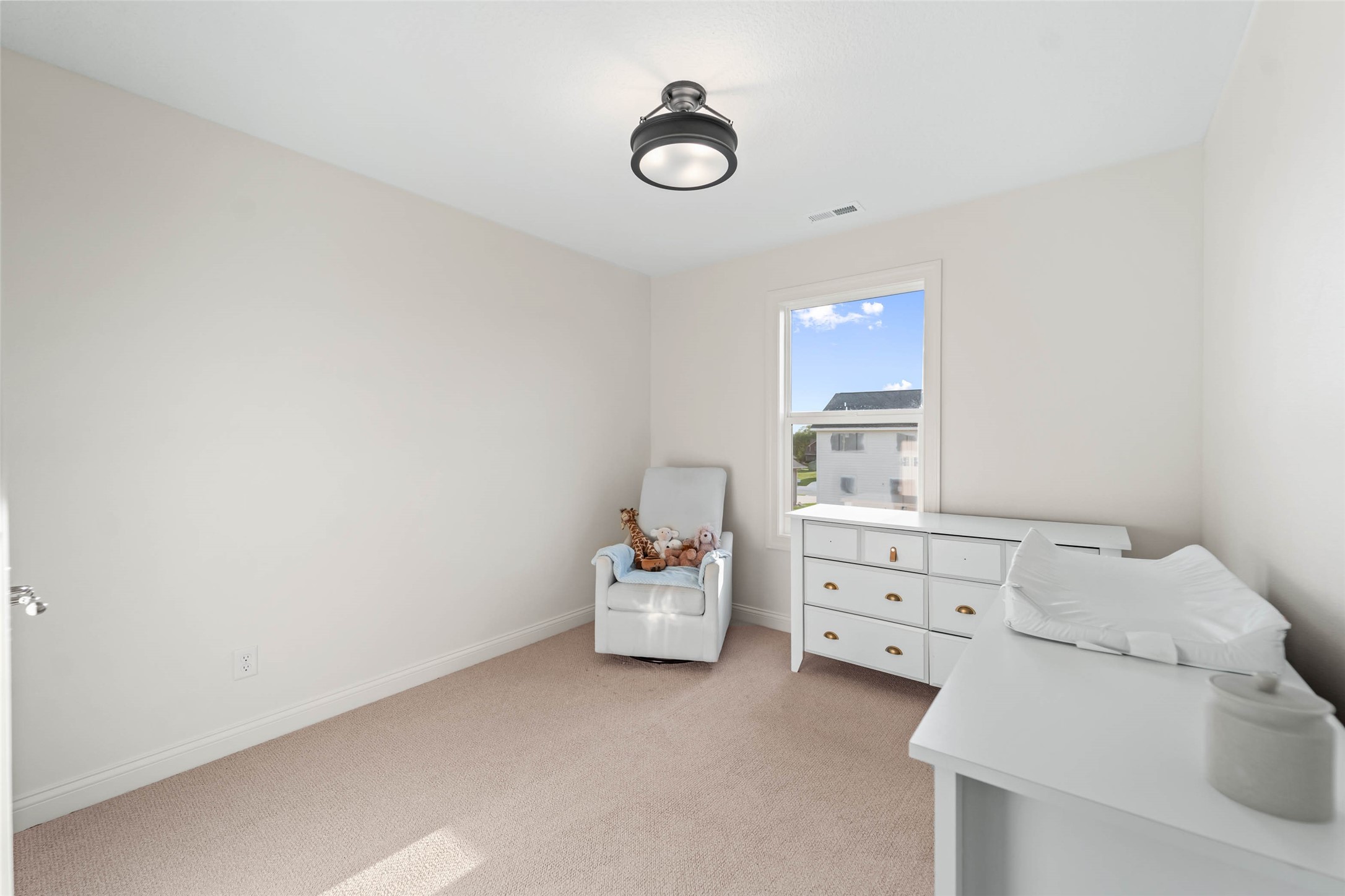 4716 90th Street Property Photo 17