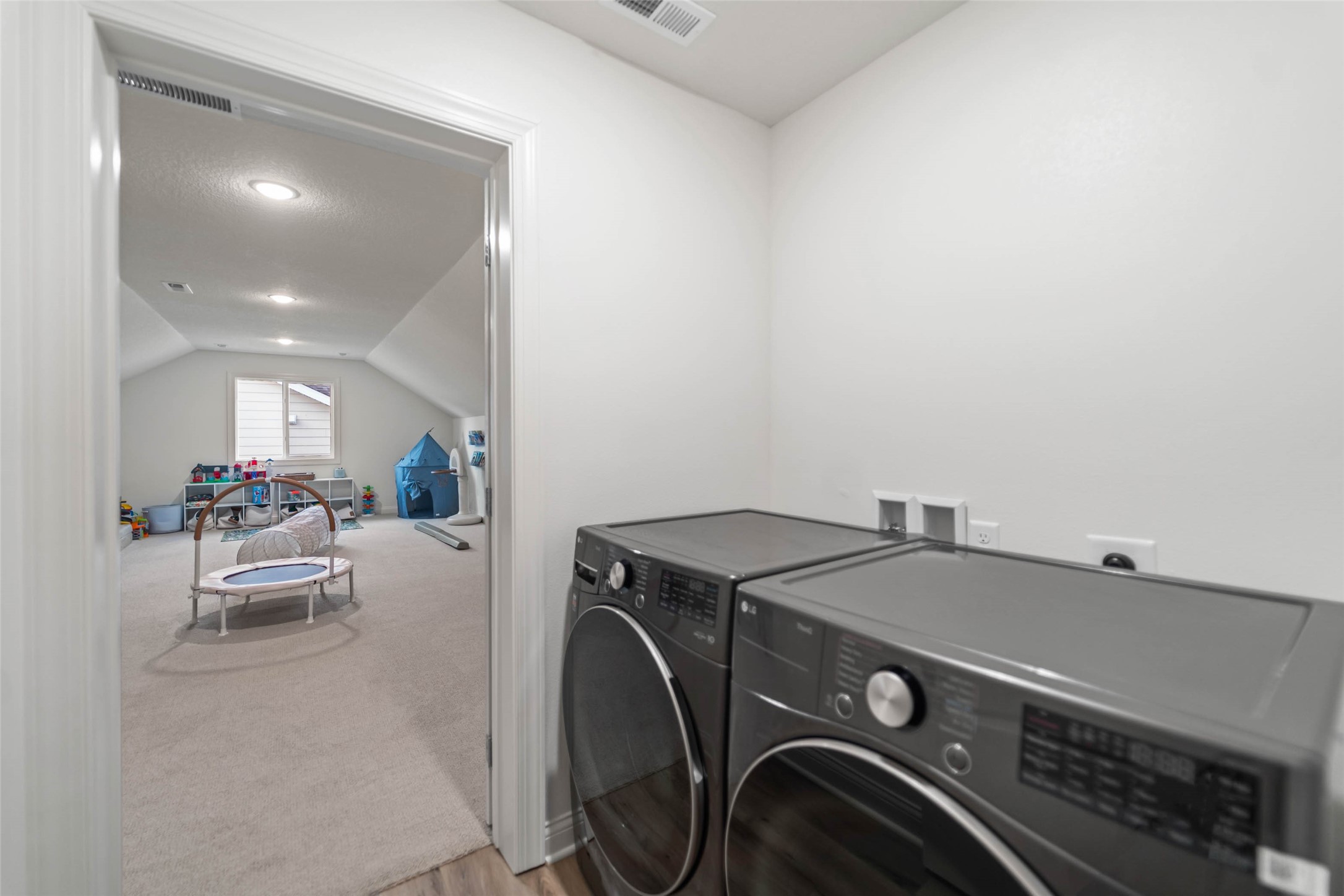 4716 90th Street Property Photo 21