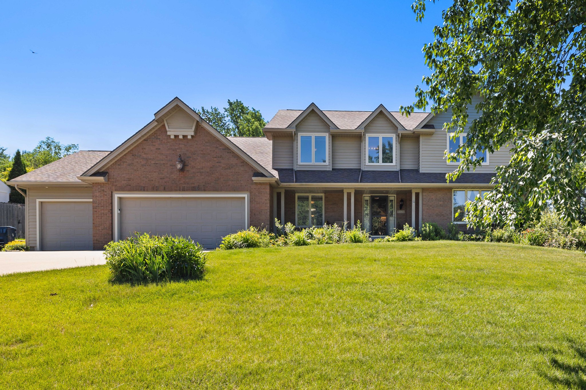8620 Horton Circle Property Photo 1
