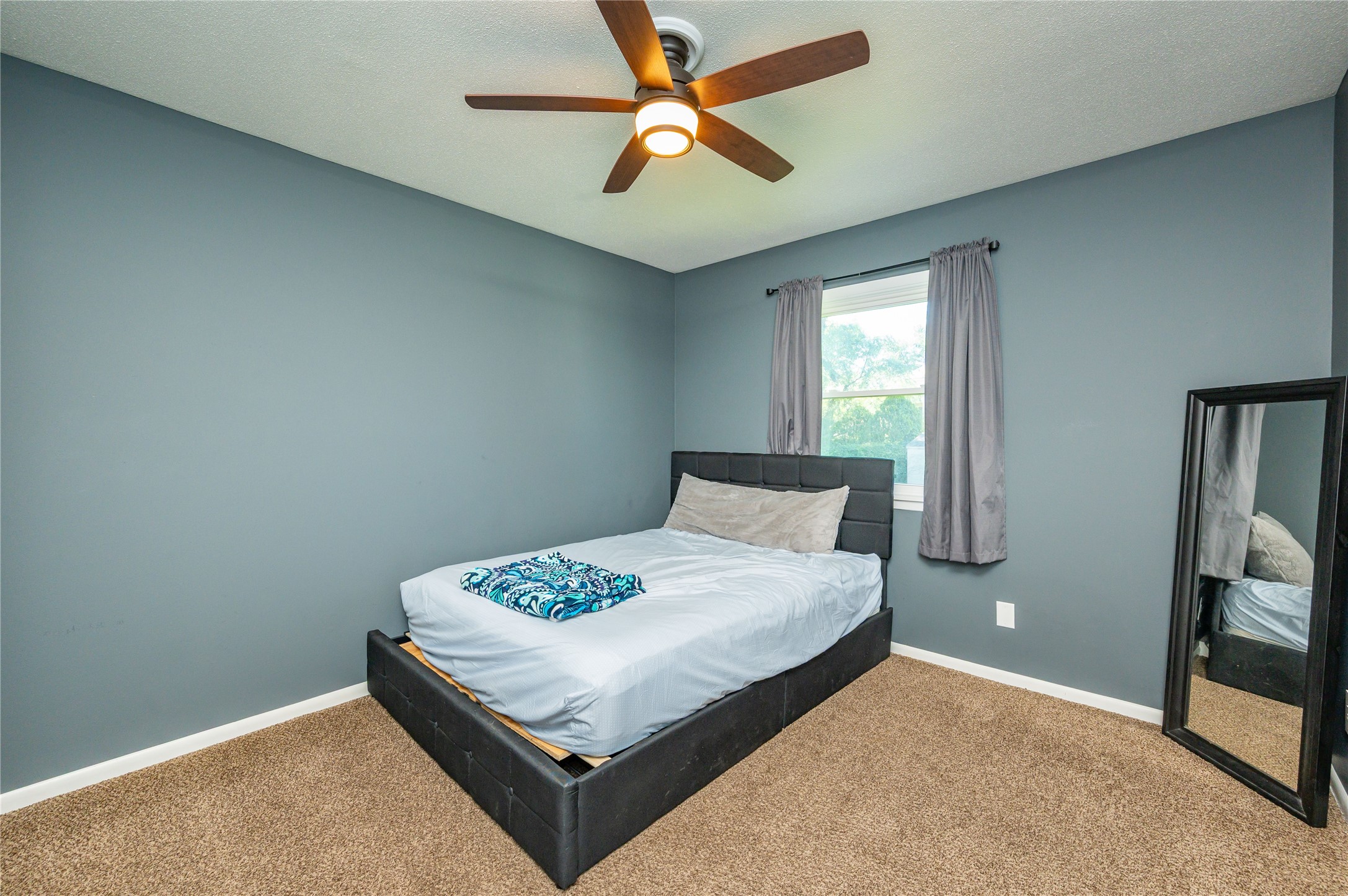 6800 Holcomb Avenue Property Photo 16