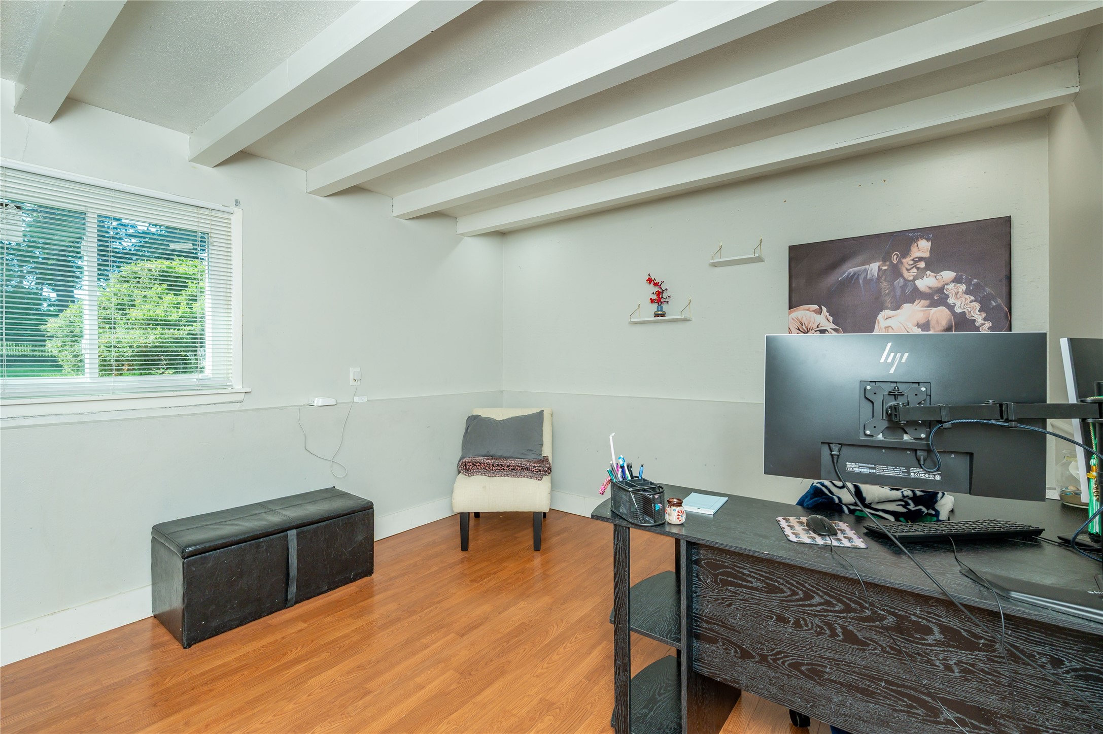 6800 Holcomb Avenue Property Photo 18