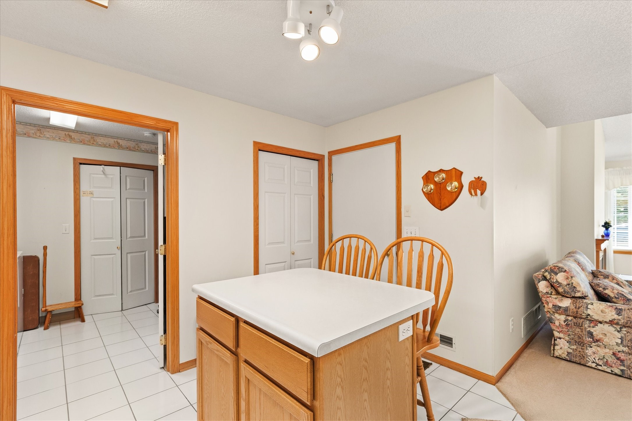 130 Nw Georgetown Boulevard 2 Property Photo 11