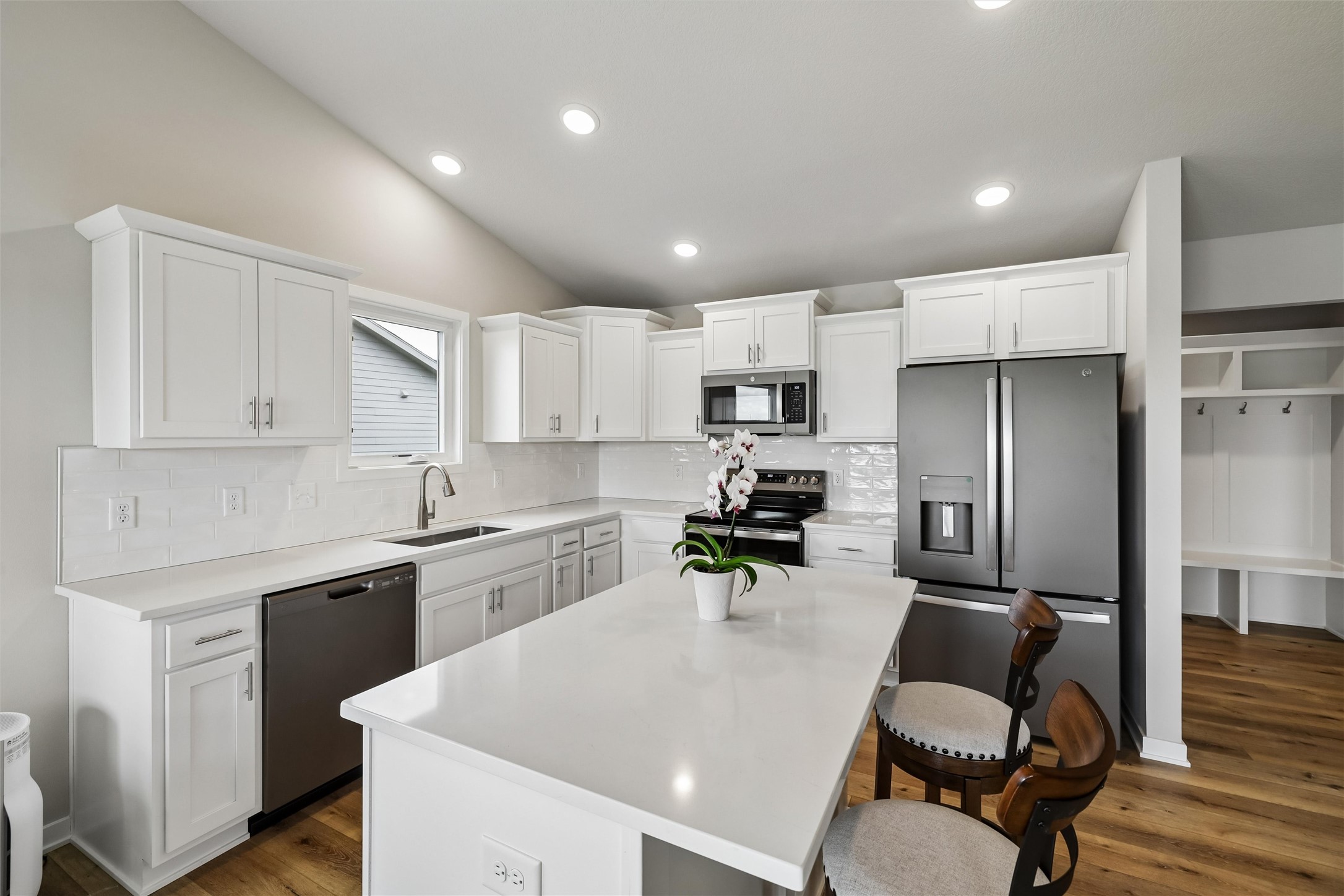 1465 Nw Bull Run Court Property Photo 4