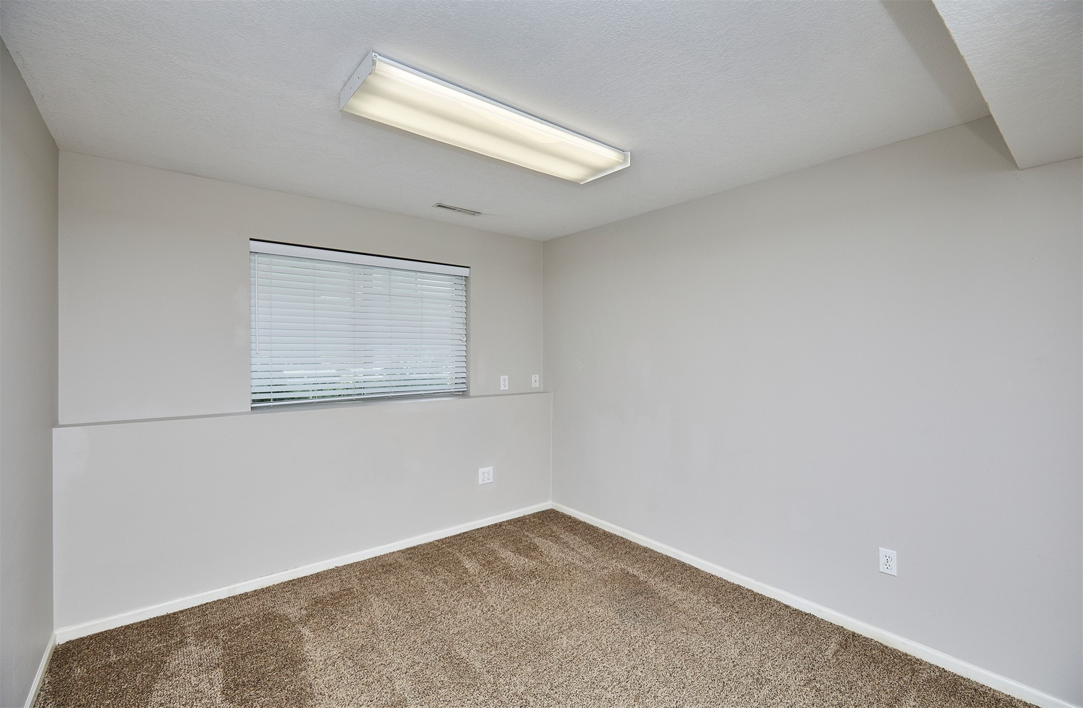 7732 Beechtree Lane Property Photo 25