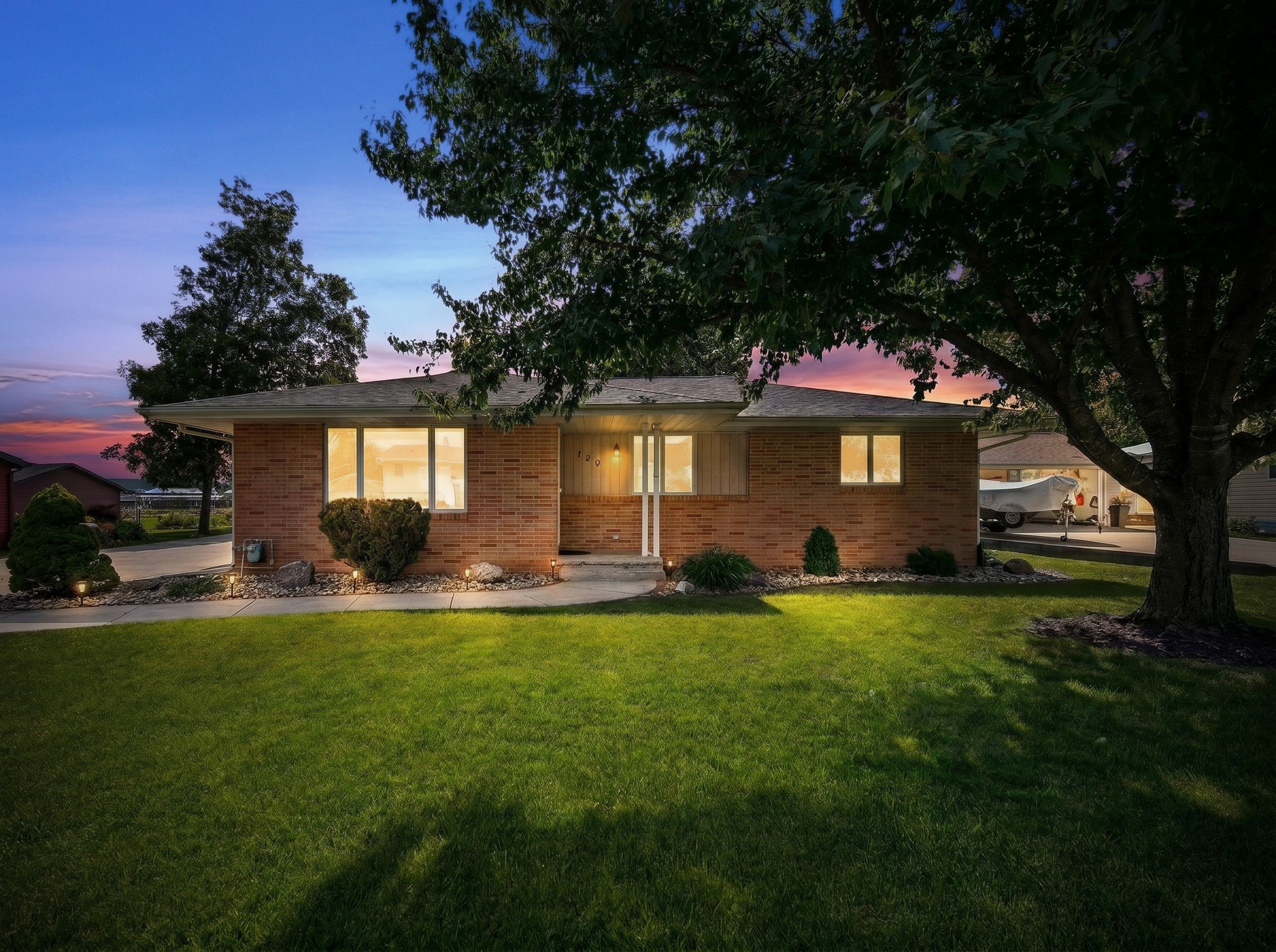 400 S P Street Property Photo 4