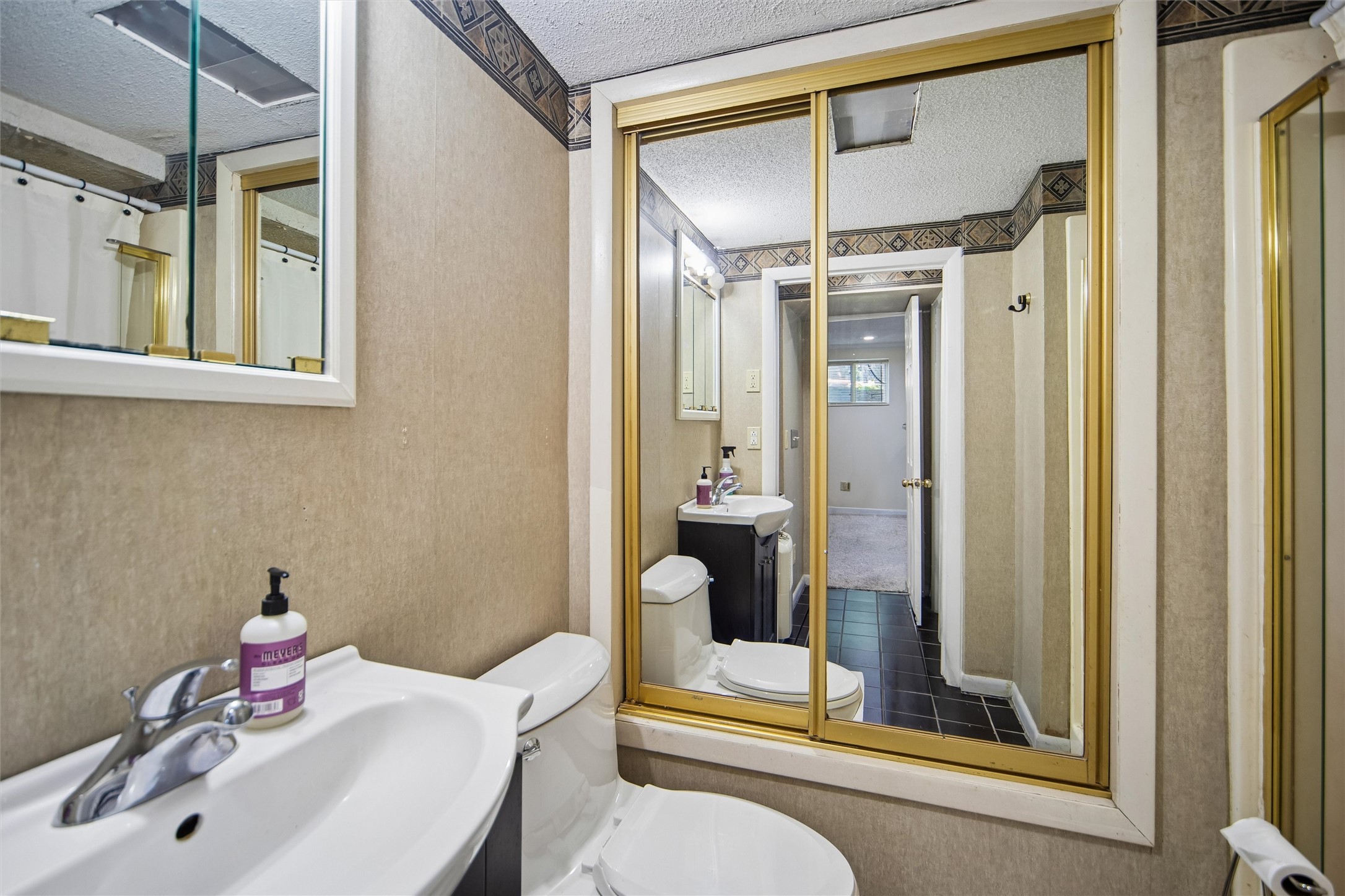1516 Oak Park Avenue Property Photo 16