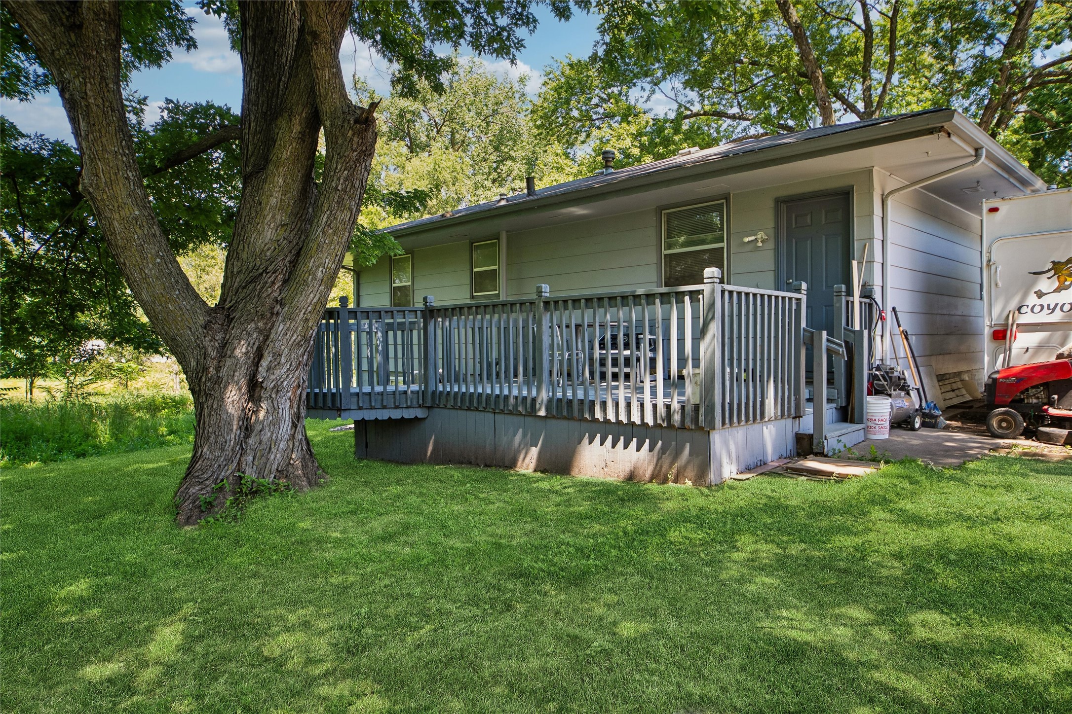 1516 Oak Park Avenue Property Photo 17