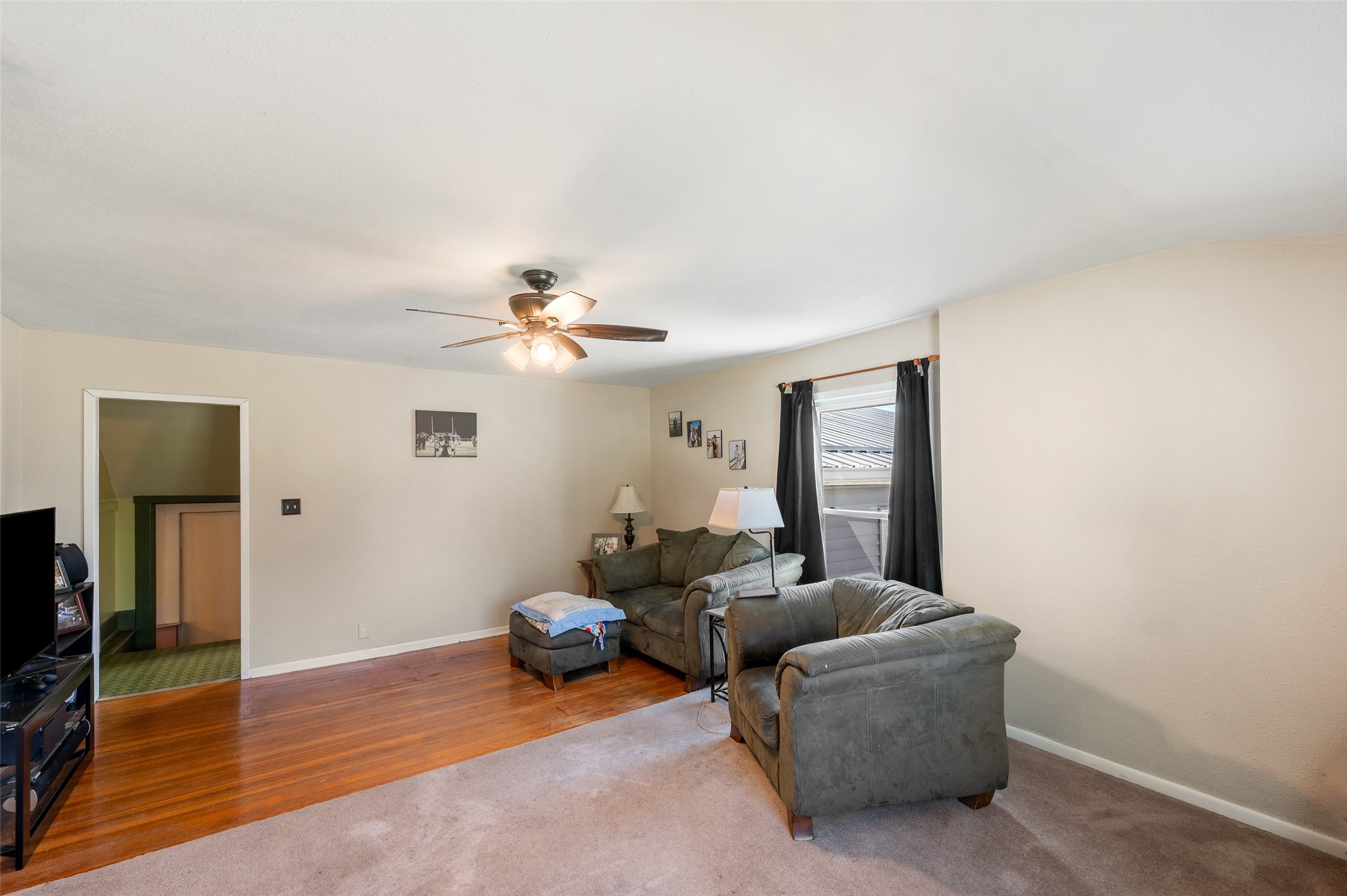 240 Park Street Property Photo 6