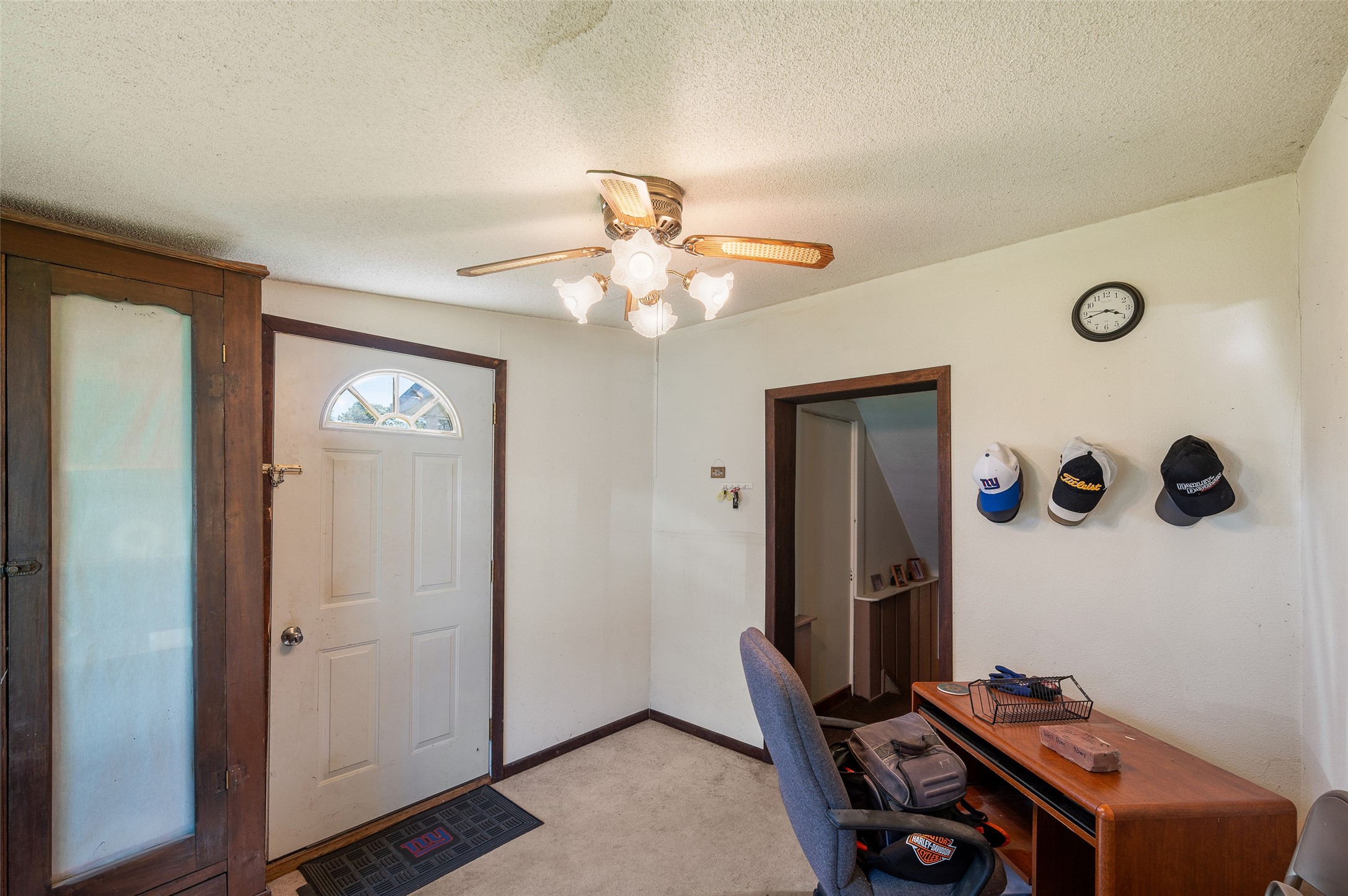 240 Park Street Property Photo 11