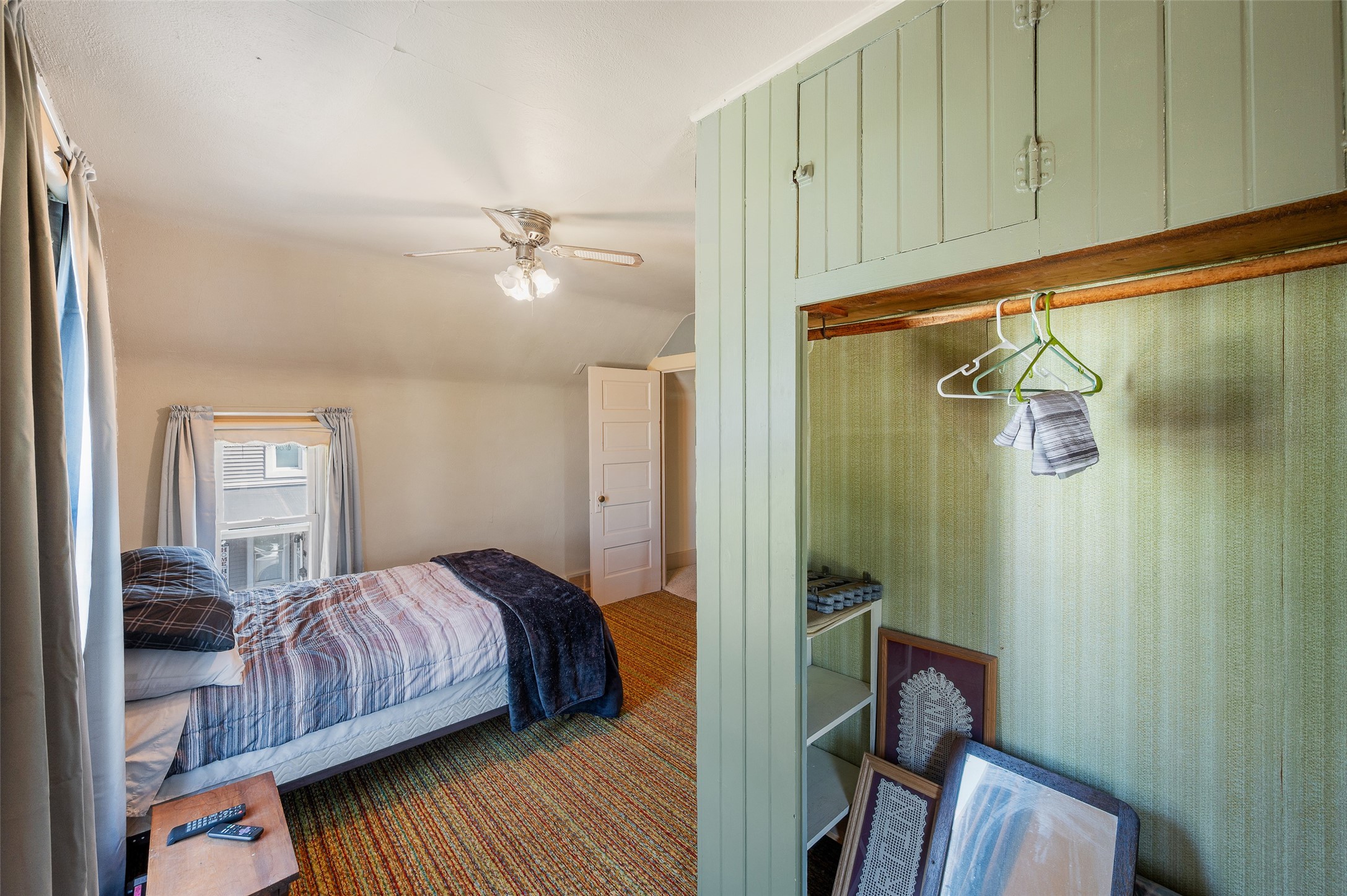 240 Park Street Property Photo 15