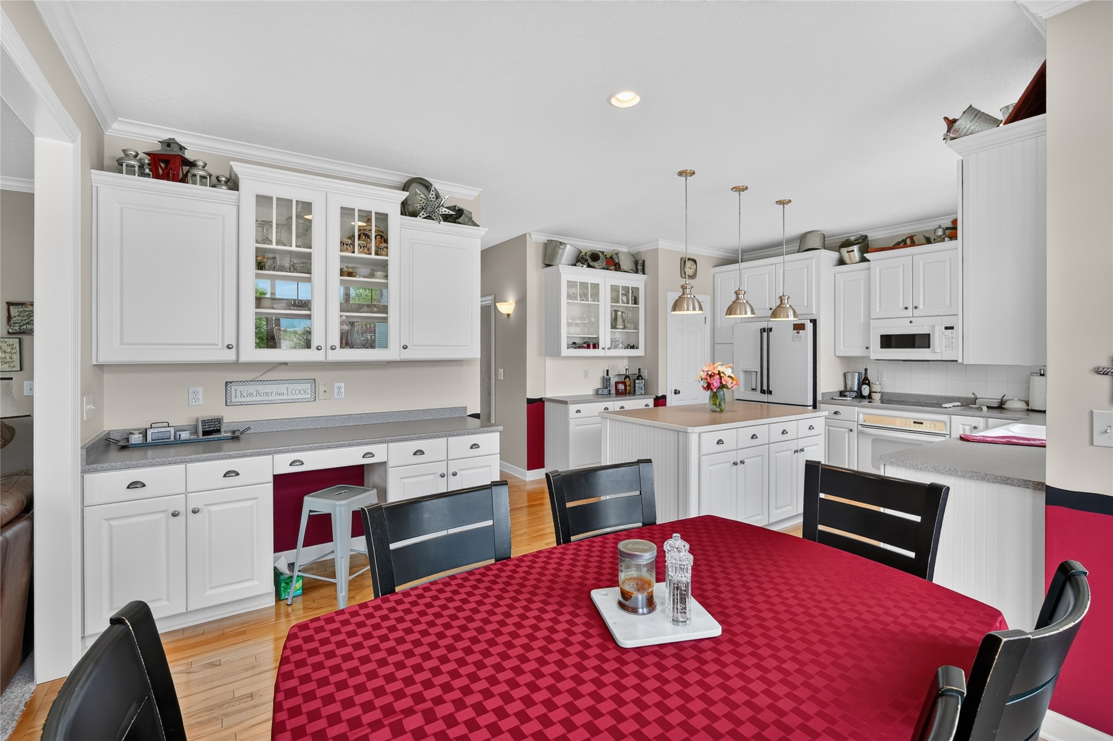 6609 Hampton Court Property Photo 12
