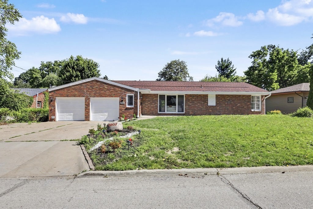 6903 Colby Avenue Property Photo 1