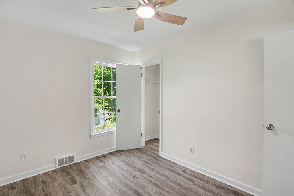 6903 Colby Avenue Property Photo 15