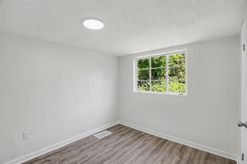 6903 Colby Avenue Property Photo 26