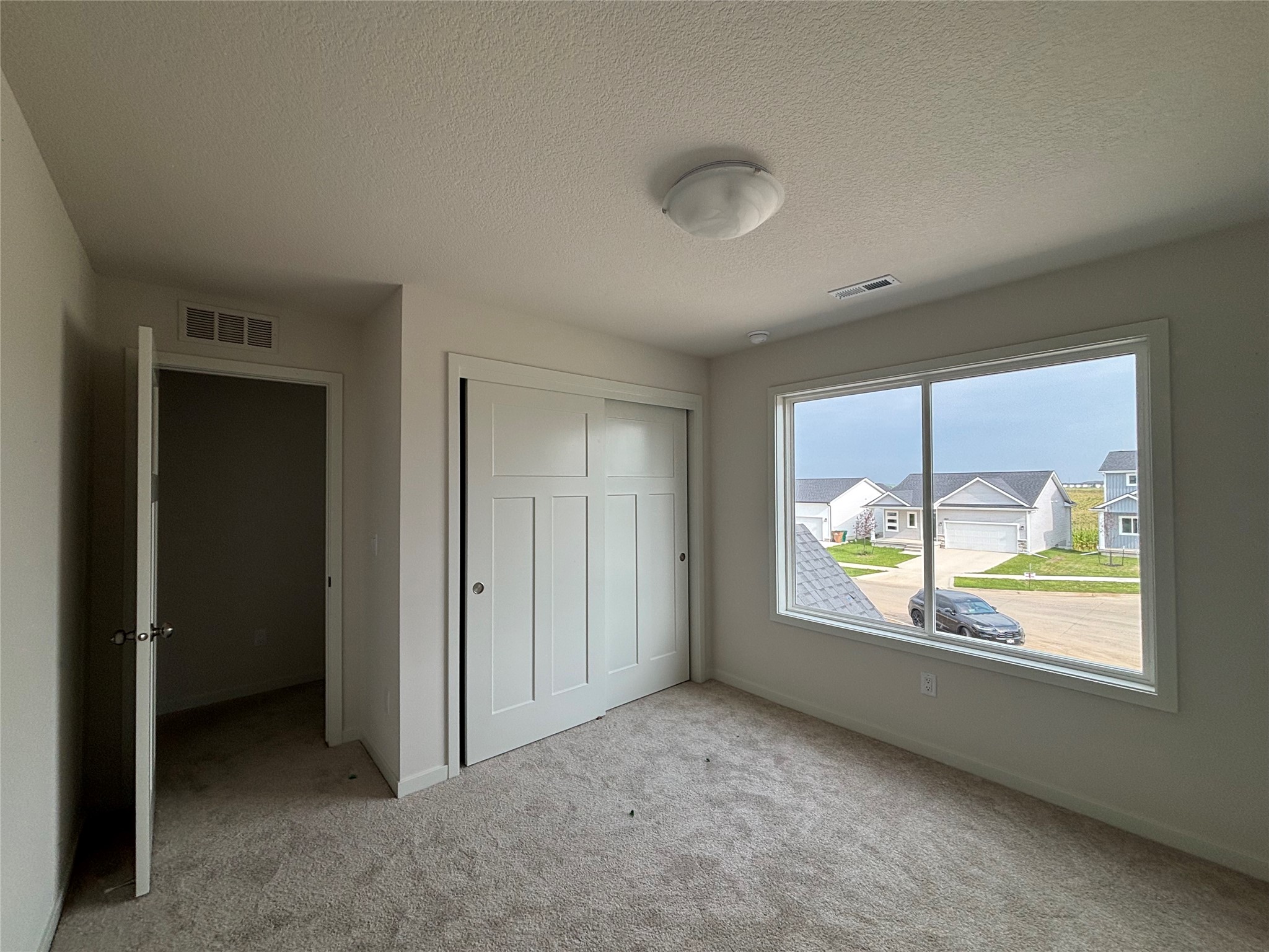 1832 Gordon Court Property Photo 7