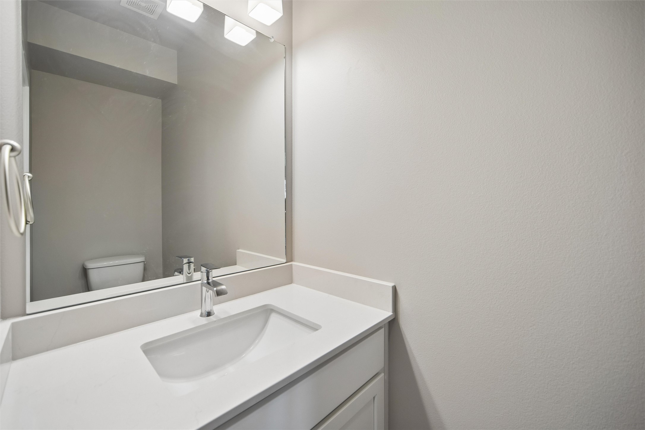 4106 Ne Timber Lane Property Photo 13