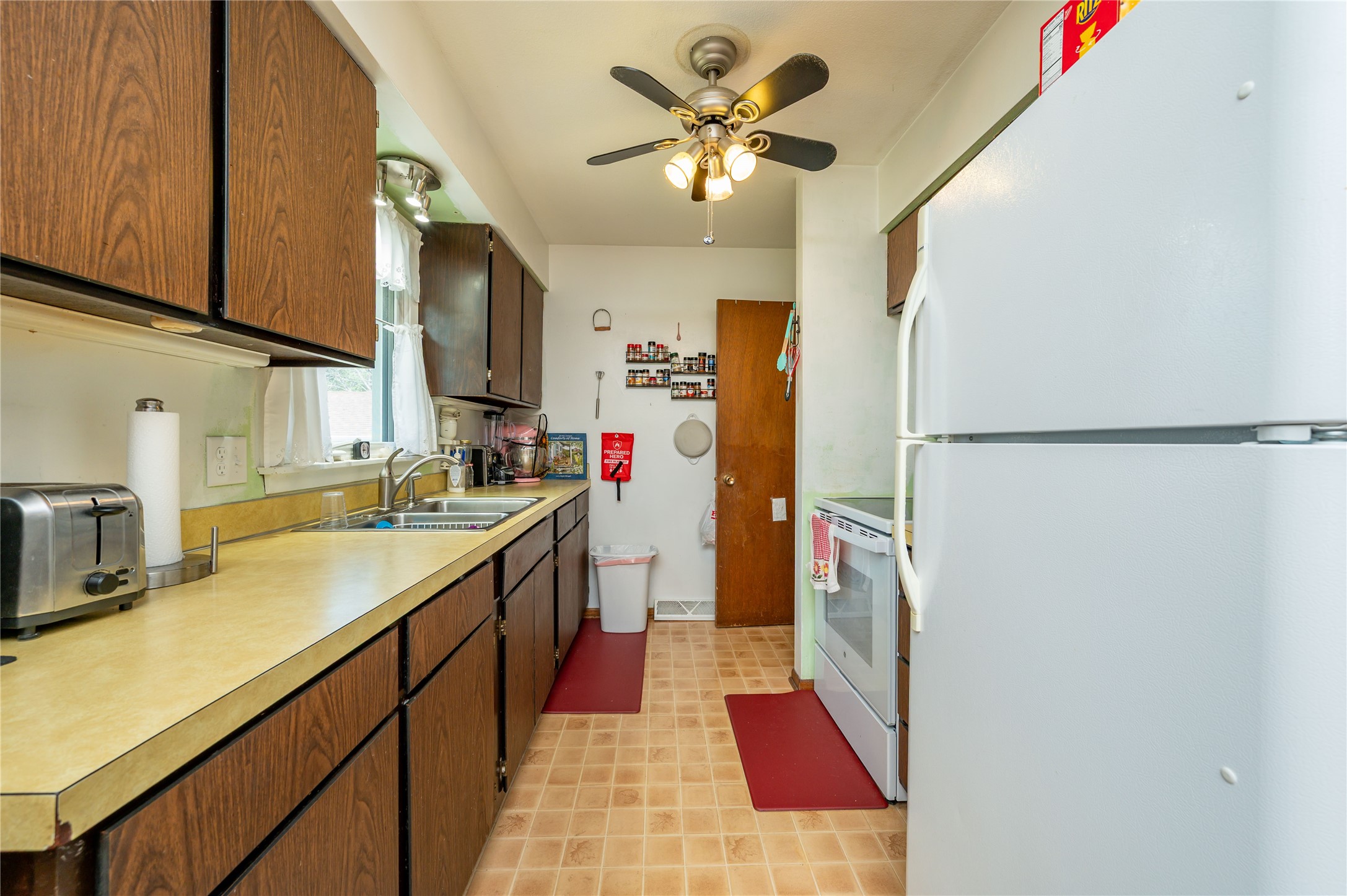 1107 4th Street Sw Property Photo 6