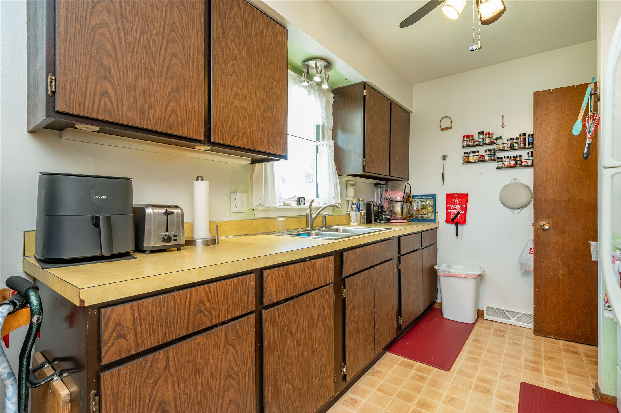 1107 4th Street Sw Property Photo 7