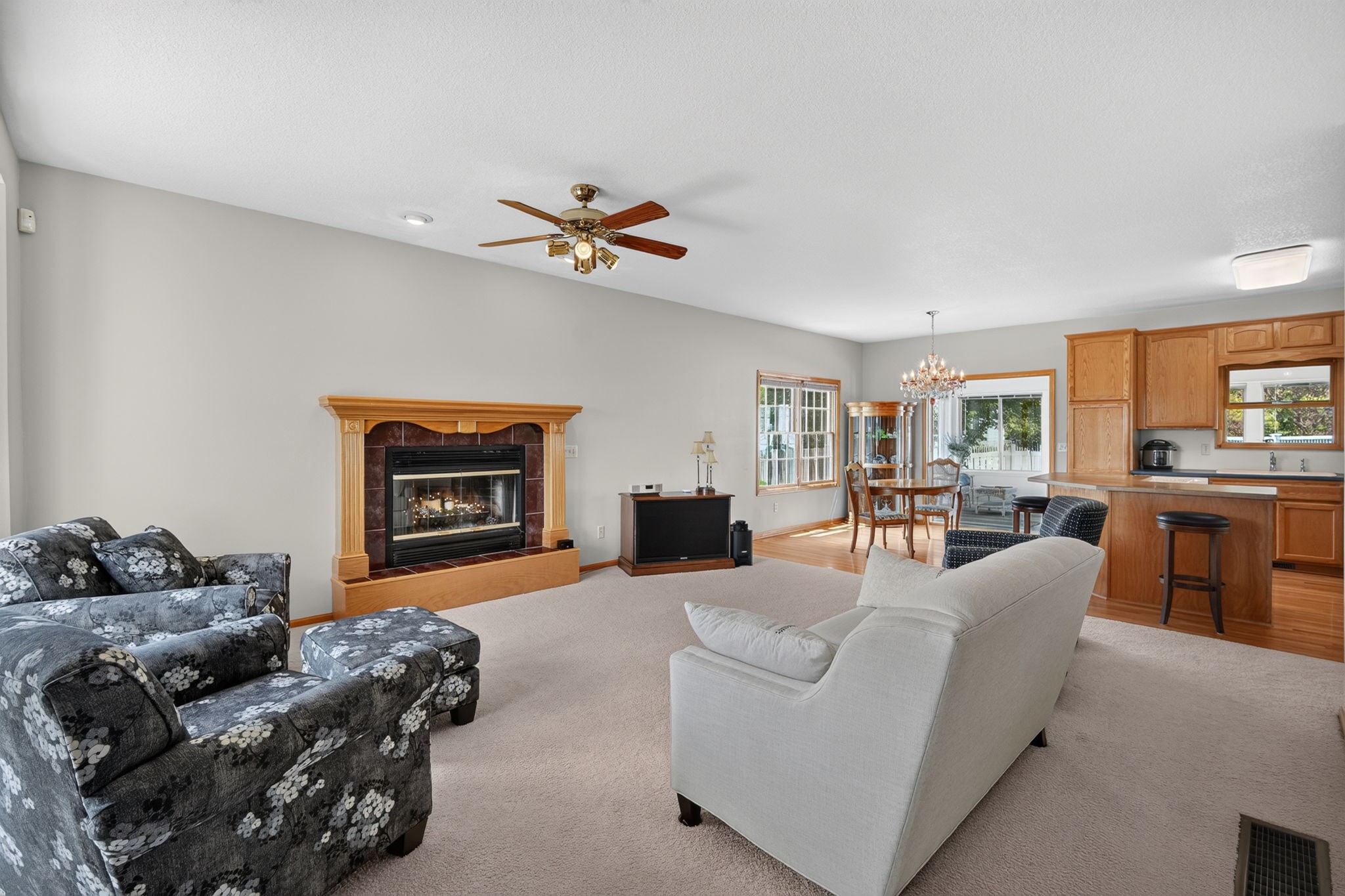 6804 Timberwolf Lane Property Photo 3