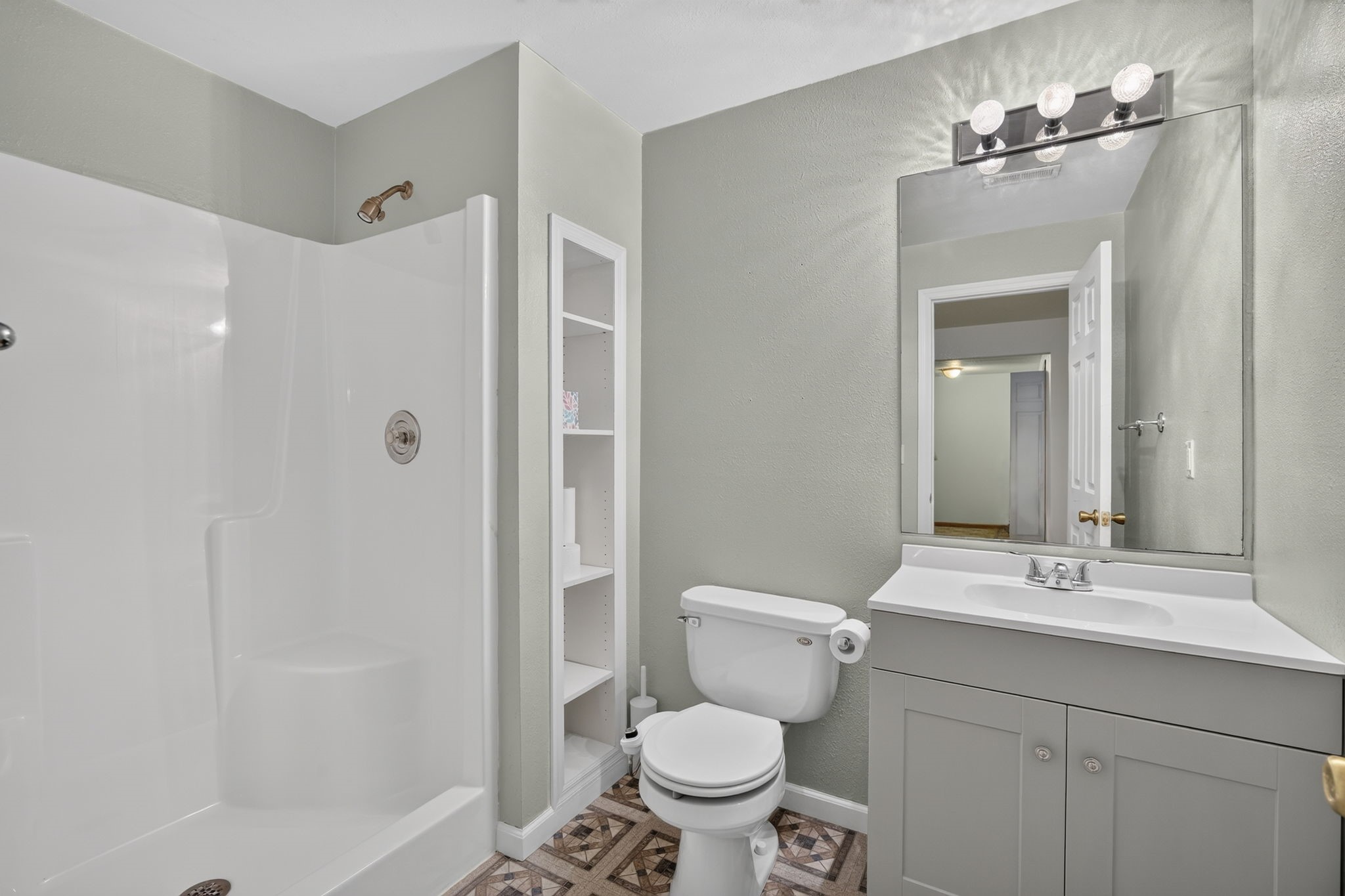 6804 Timberwolf Lane Property Photo 25