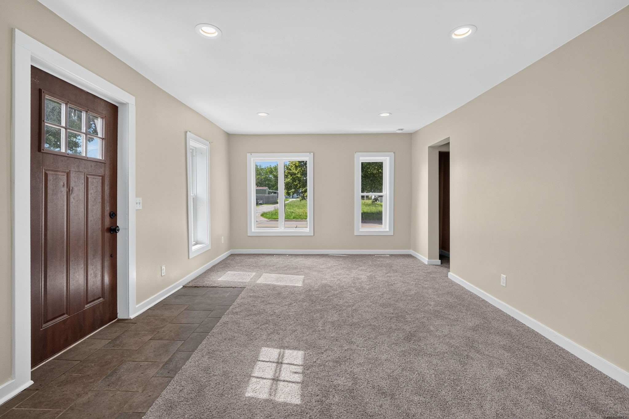 1215 W 3rd Street Property Photo 2