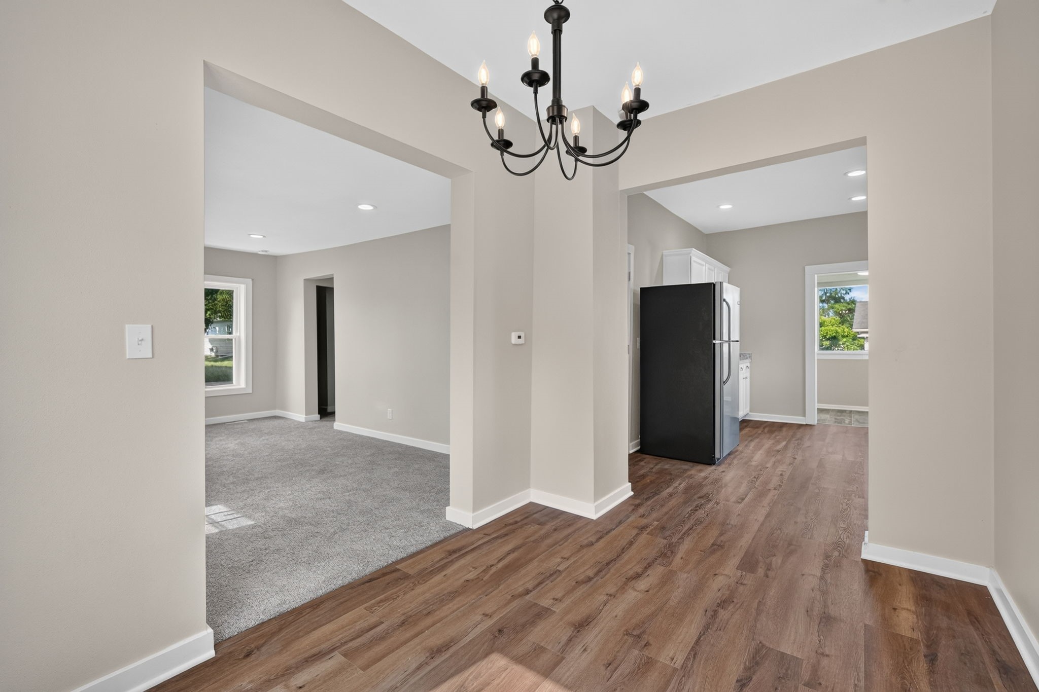 1215 W 3rd Street Property Photo 7