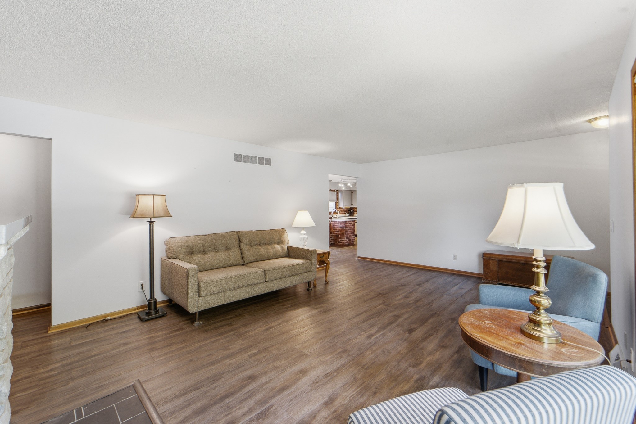 1105 Se Cortina Drive Property Photo 5