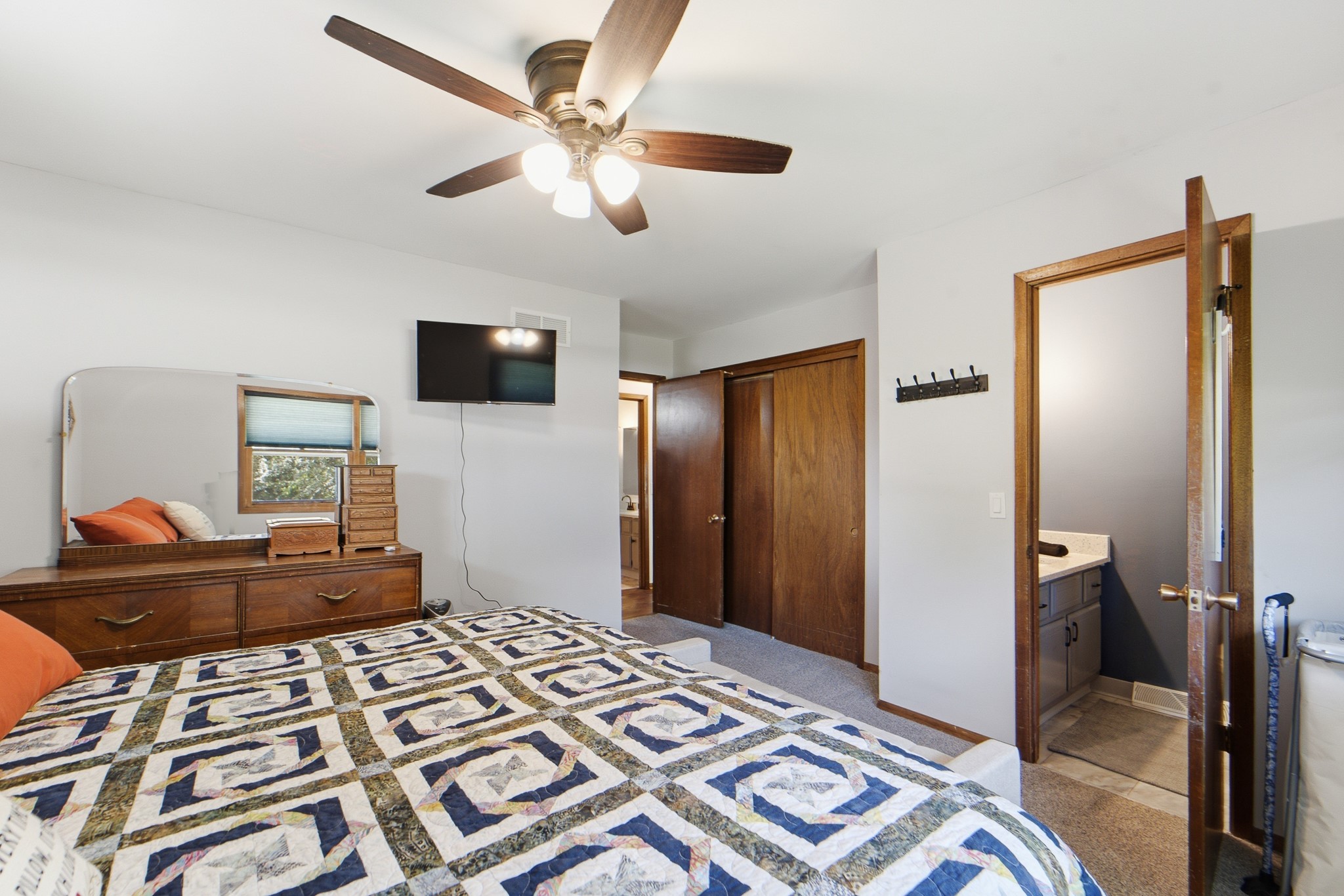 1105 Se Cortina Drive Property Photo 11