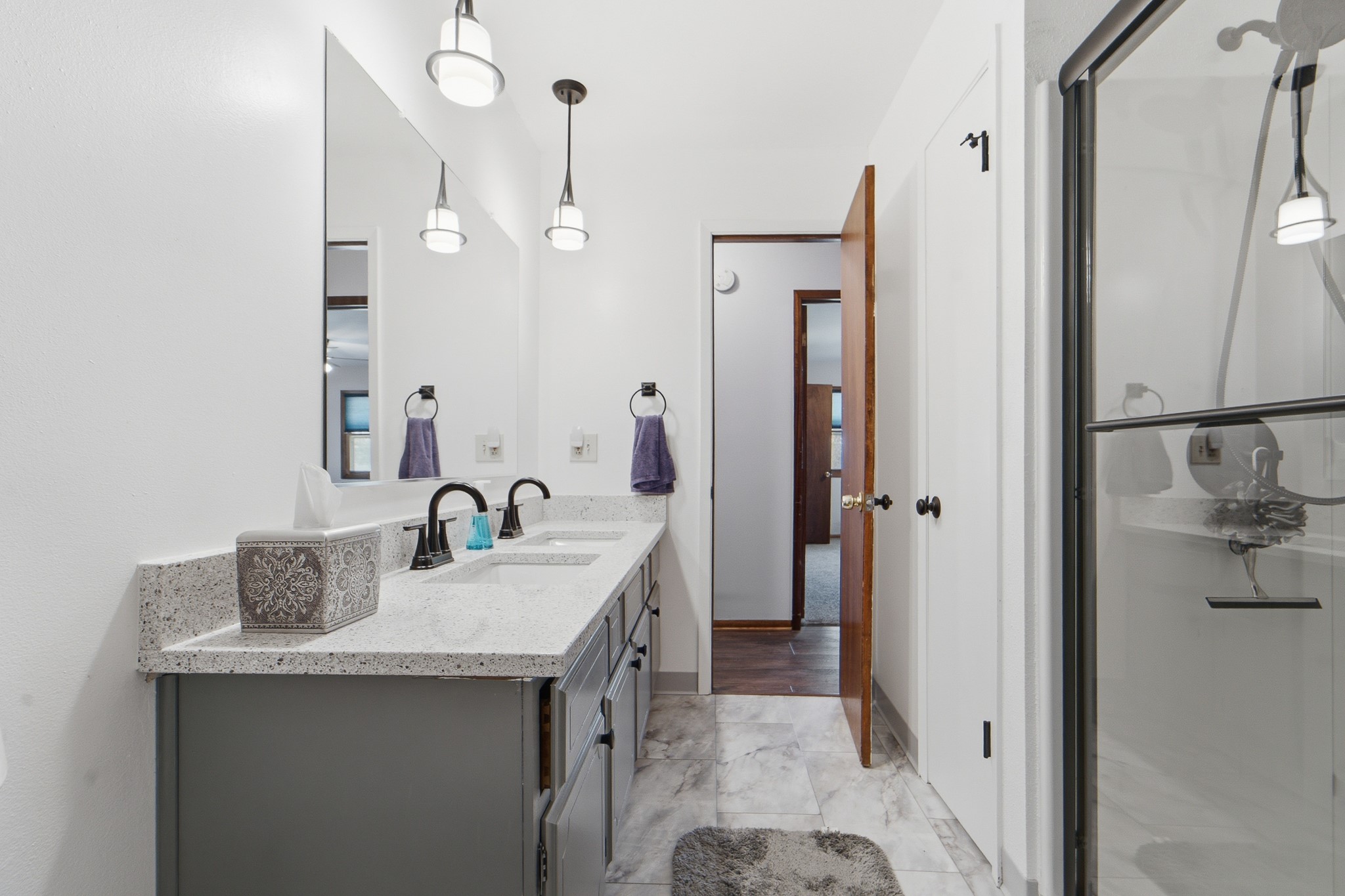 1105 Se Cortina Drive Property Photo 14