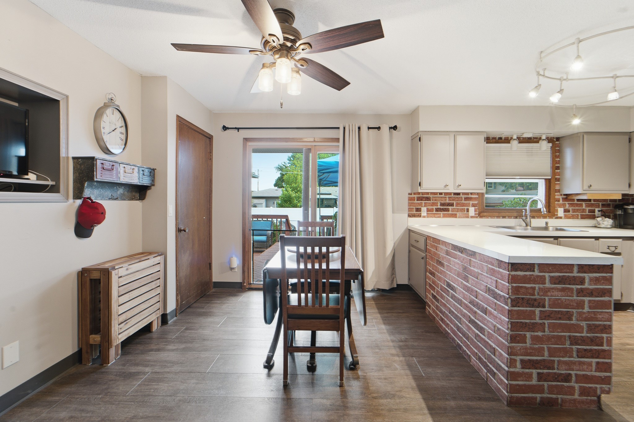 1105 Se Cortina Drive Property Photo 22