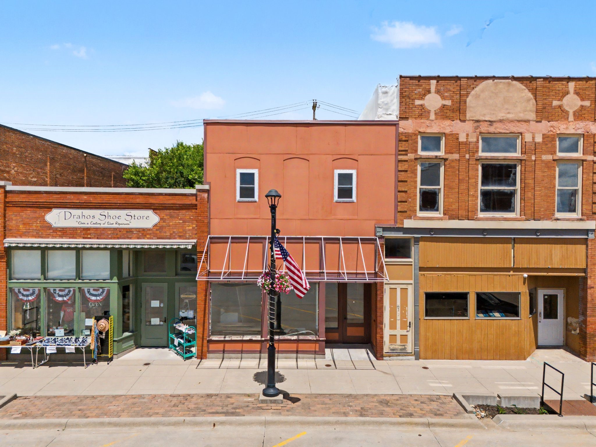 726 12th Street Property Photo 1