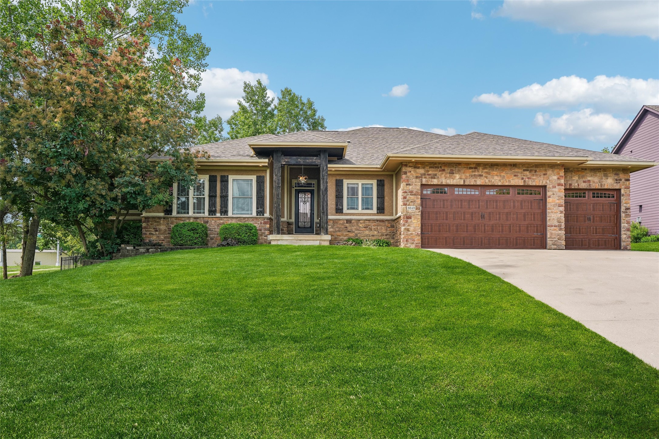 6648 Eagle Ridge Drive Property Photo 1