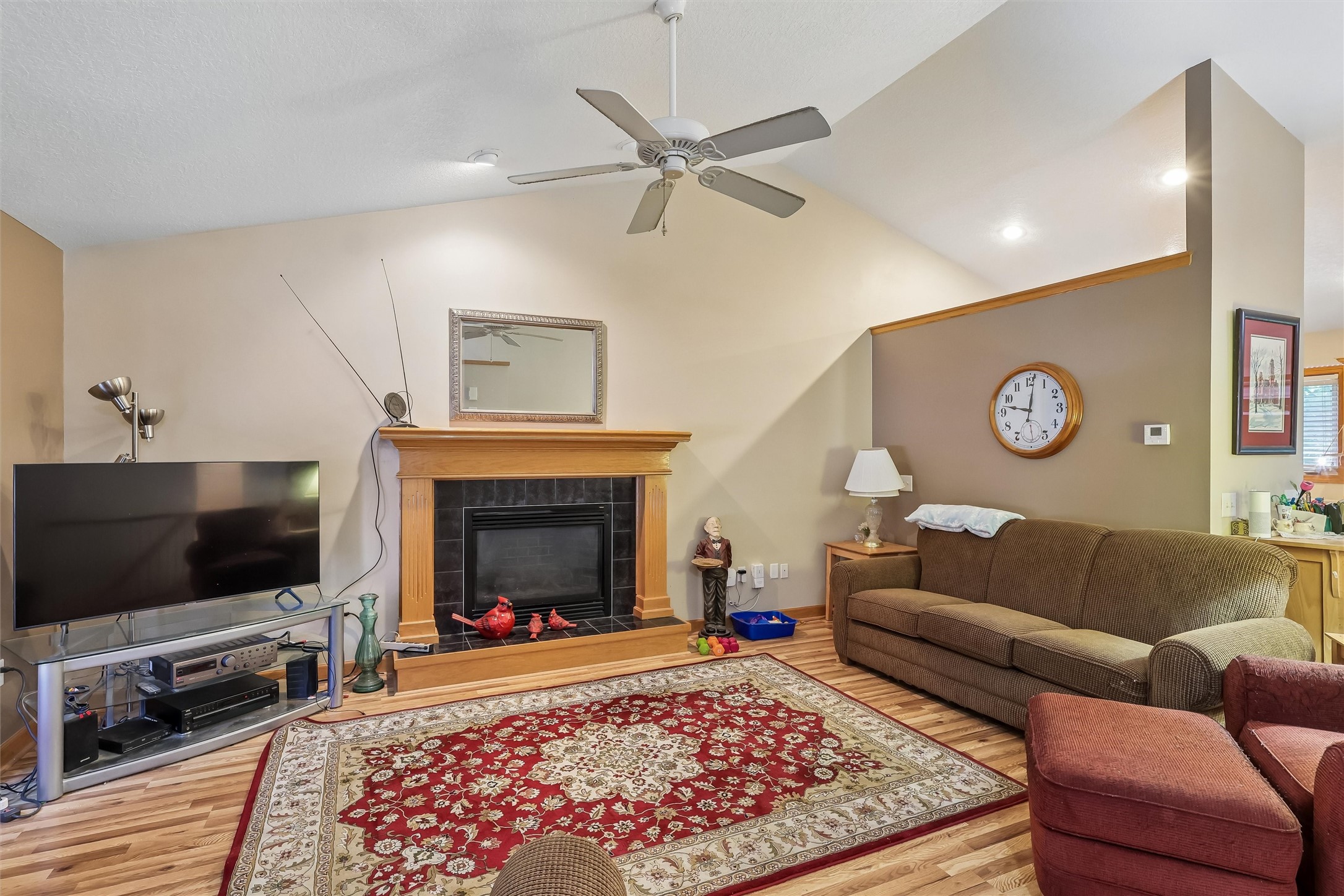 5704 Nw 93rd Street Property Photo 4