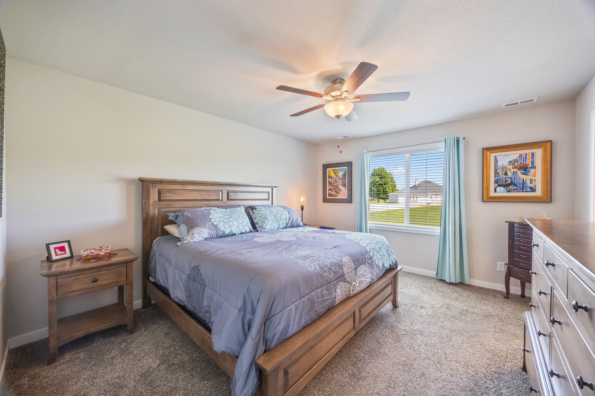 2428 Sunview Drive Property Photo 16